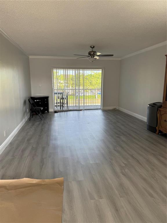 FOXWOOD HOLLOW AT CORAL SPRINGS - Residential