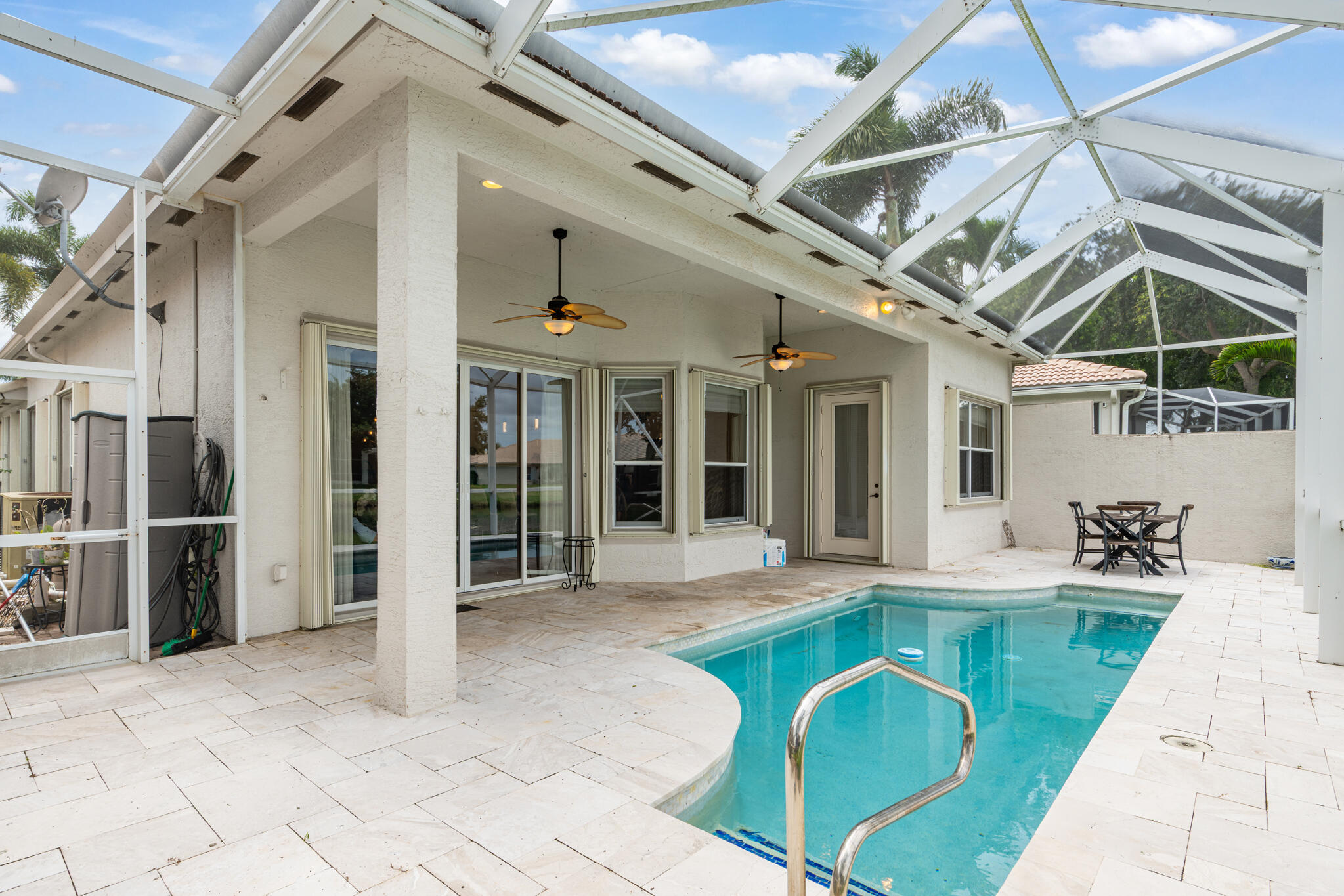 AVALON ESTATES - Residential