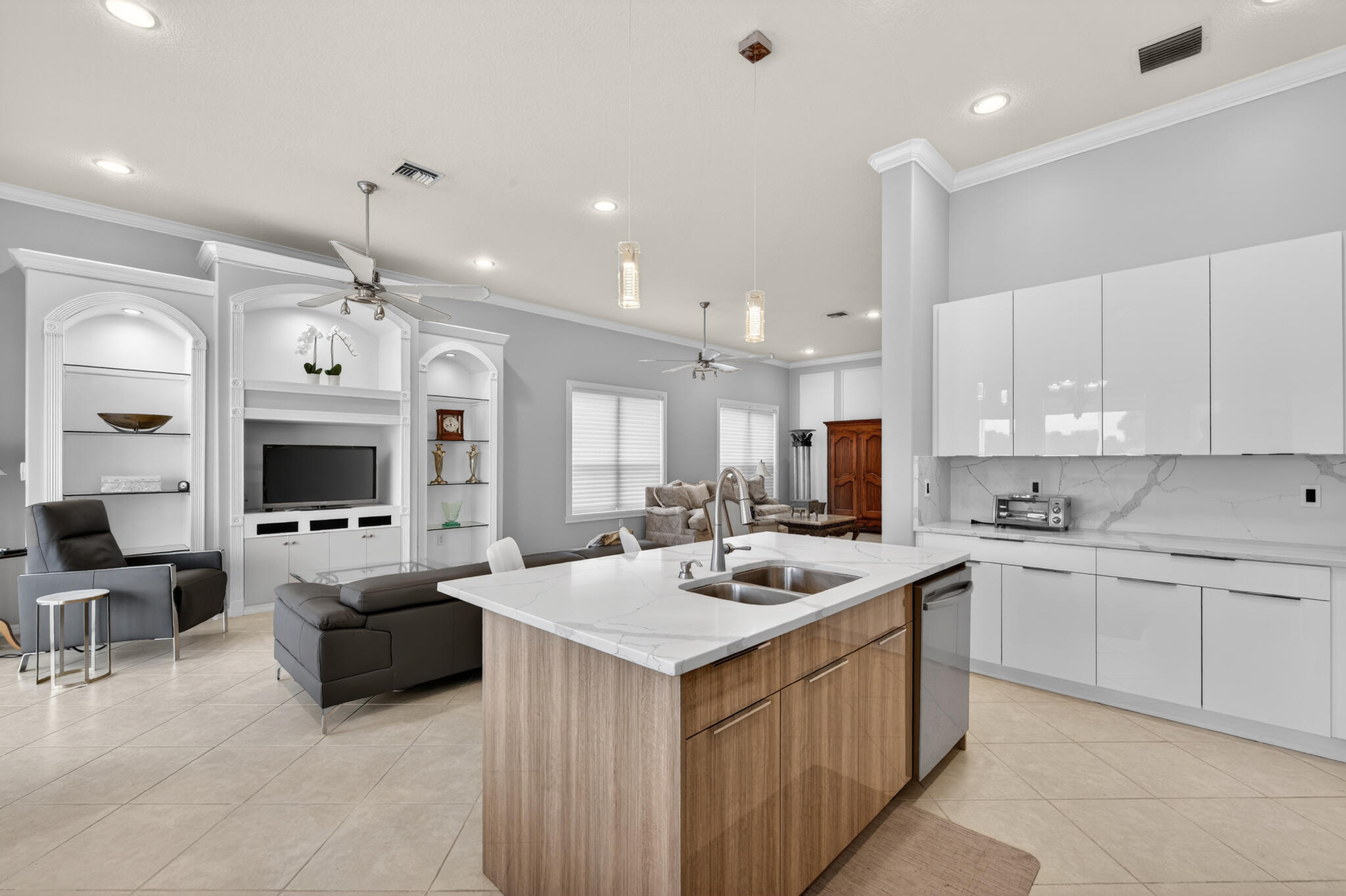 AVALON ESTATES - Residential