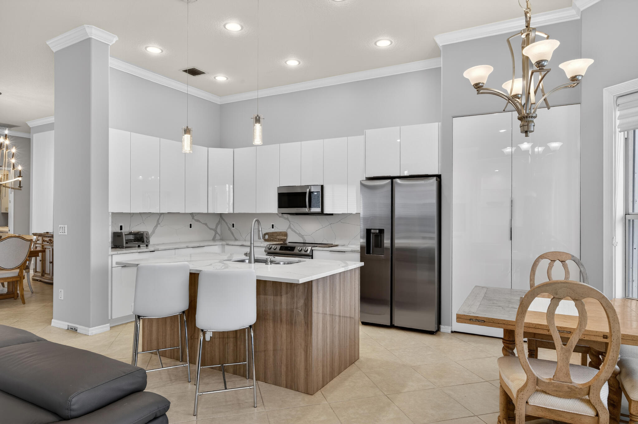 AVALON ESTATES - Residential