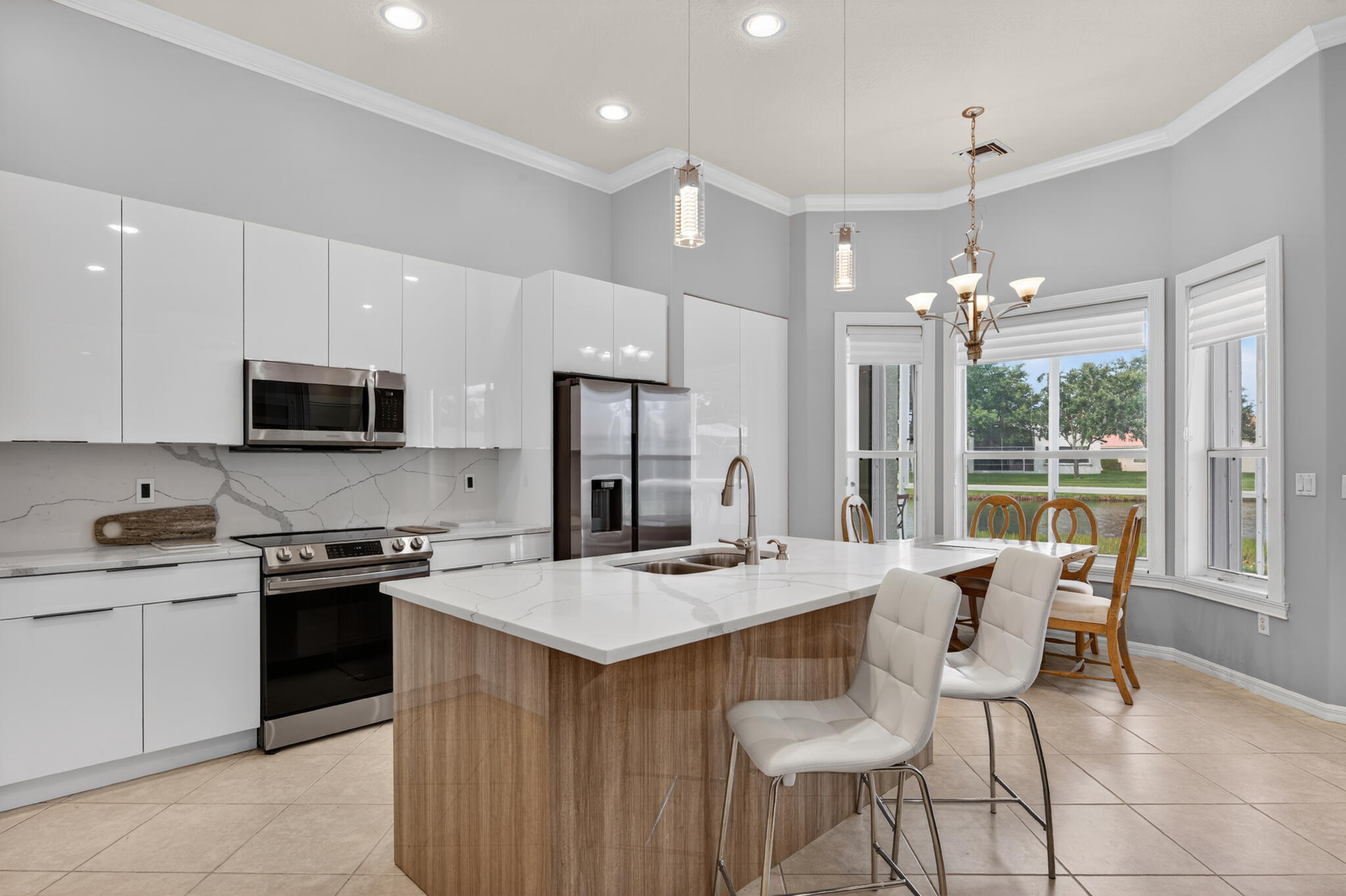 AVALON ESTATES - Residential