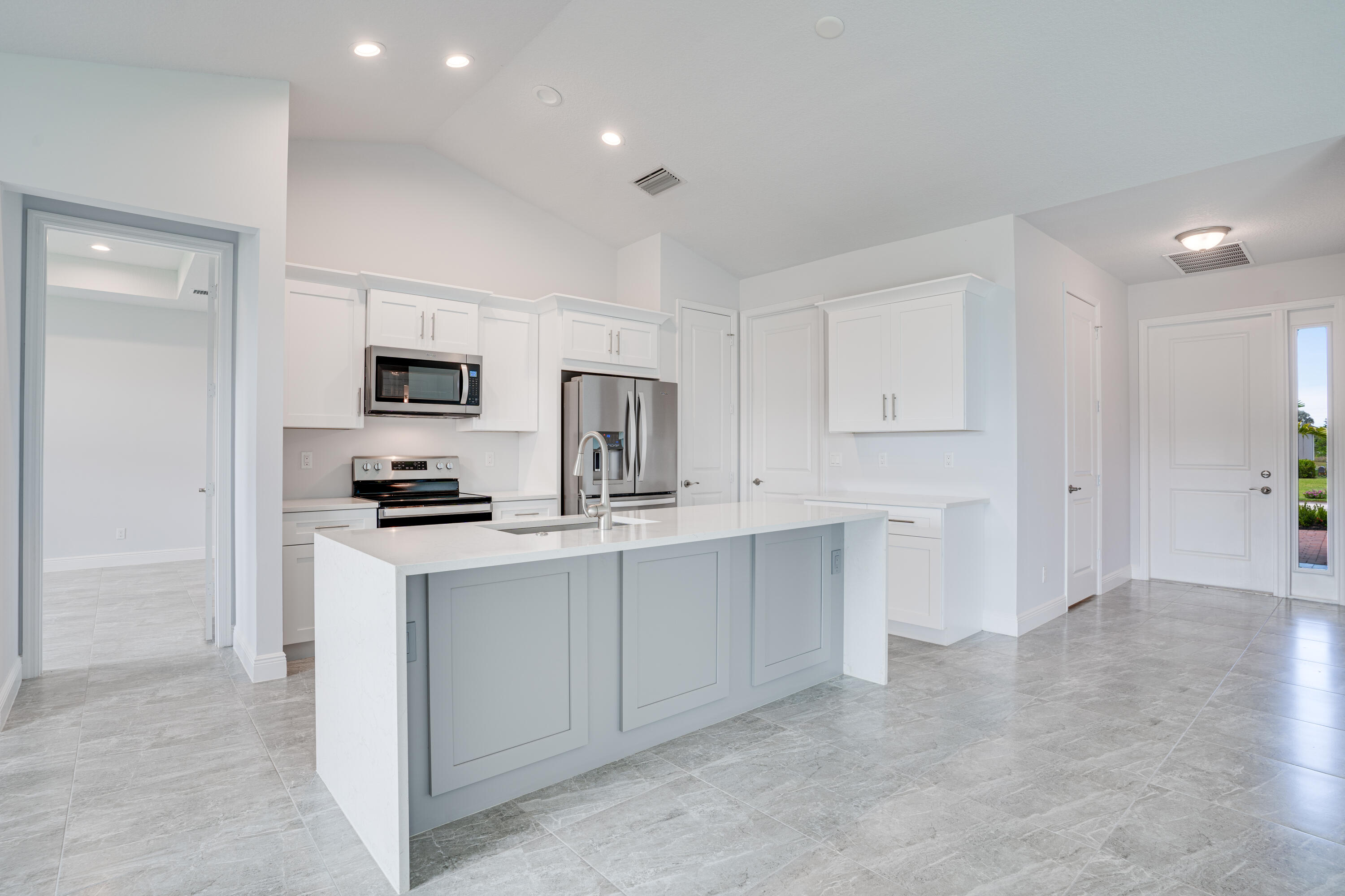 SAWGRASS LAKES PHASE 3A - Residential