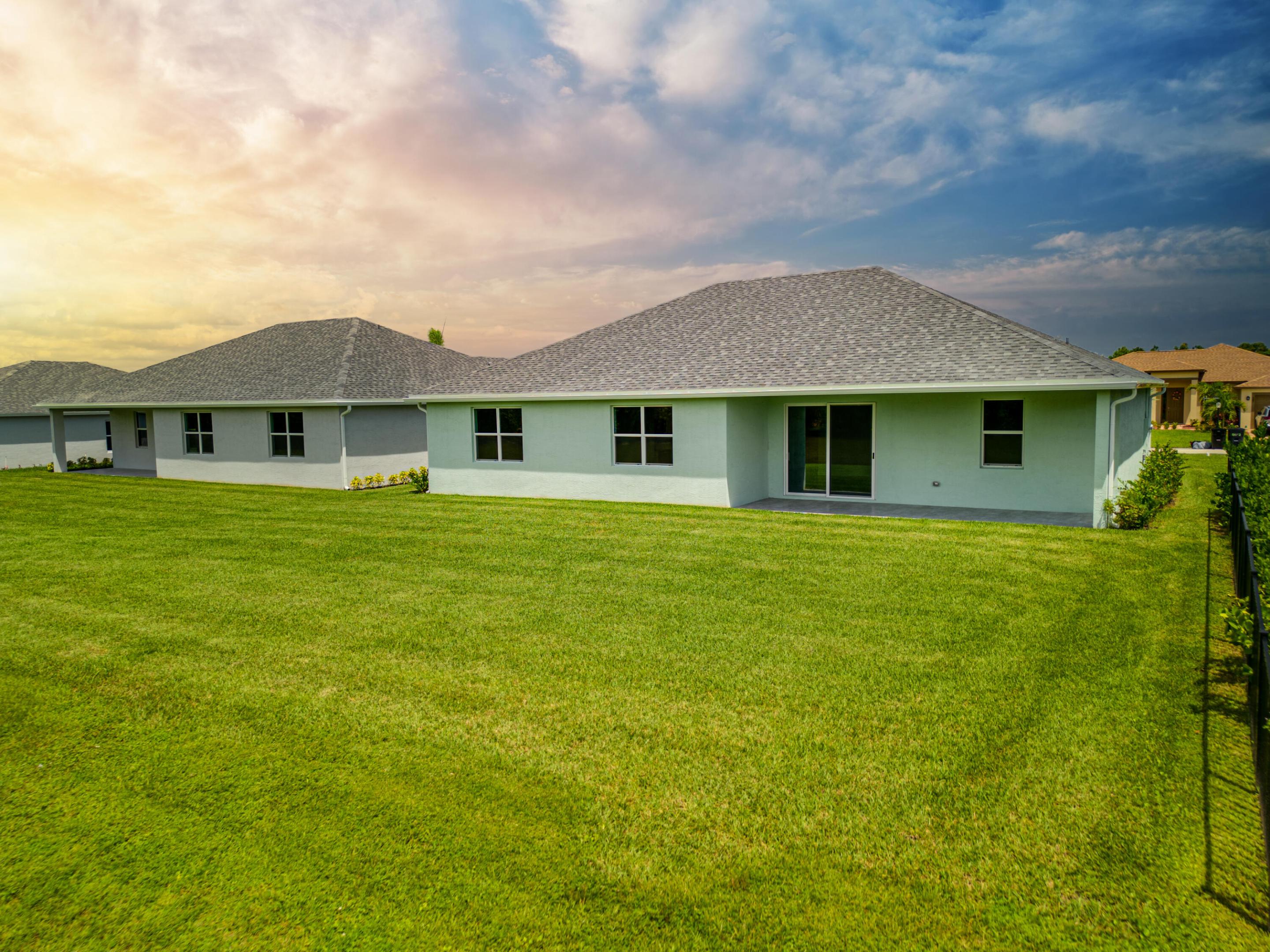 SAWGRASS LAKES PHASE 3A - Residential