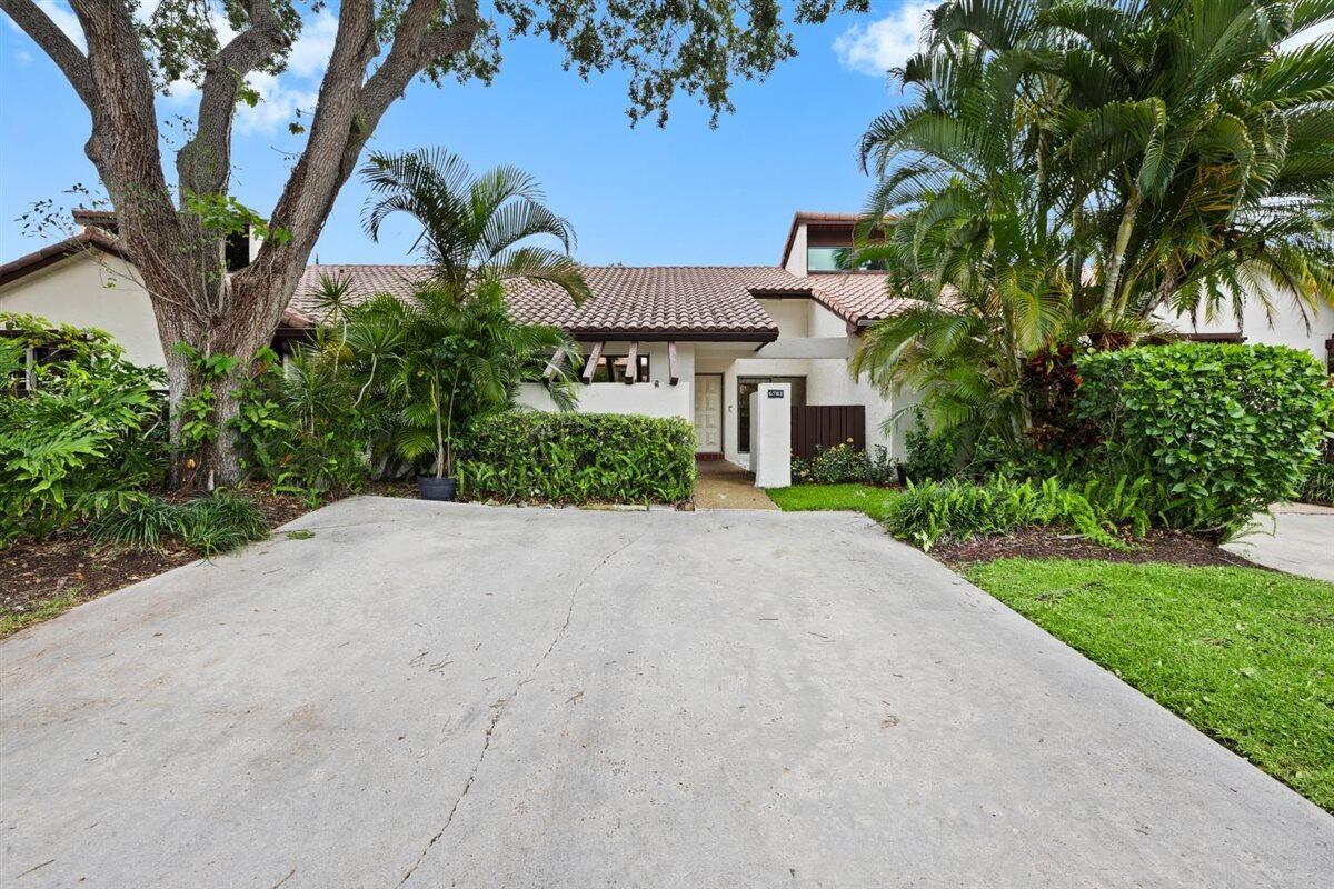 Welcome to Tiburon, a quiet, friendly community in central Boca Raton where comfort, convenience, and location come together. This spacious 3BR/2BA villa offers just under 1,500 sq ft with a bright open layout, updated appliances, and a brand-new 2026 A/C.  Enjoy Florida living with a large screened patio, utility area, washer/dryer, and private outdoor space featuring Meyer lemon and mango trees. Tiburon is an all-ages, pet-friendly community where large dogs are welcome, with a heated community pool and a peaceful neighborhood feel. Close to sought-after Boca-area schools, FAU, Lynn University, Town Center, dining, highways, and beaches. Updated, spacious, pet-friendly, and centrally located. Must own 3 years prior to leasing.