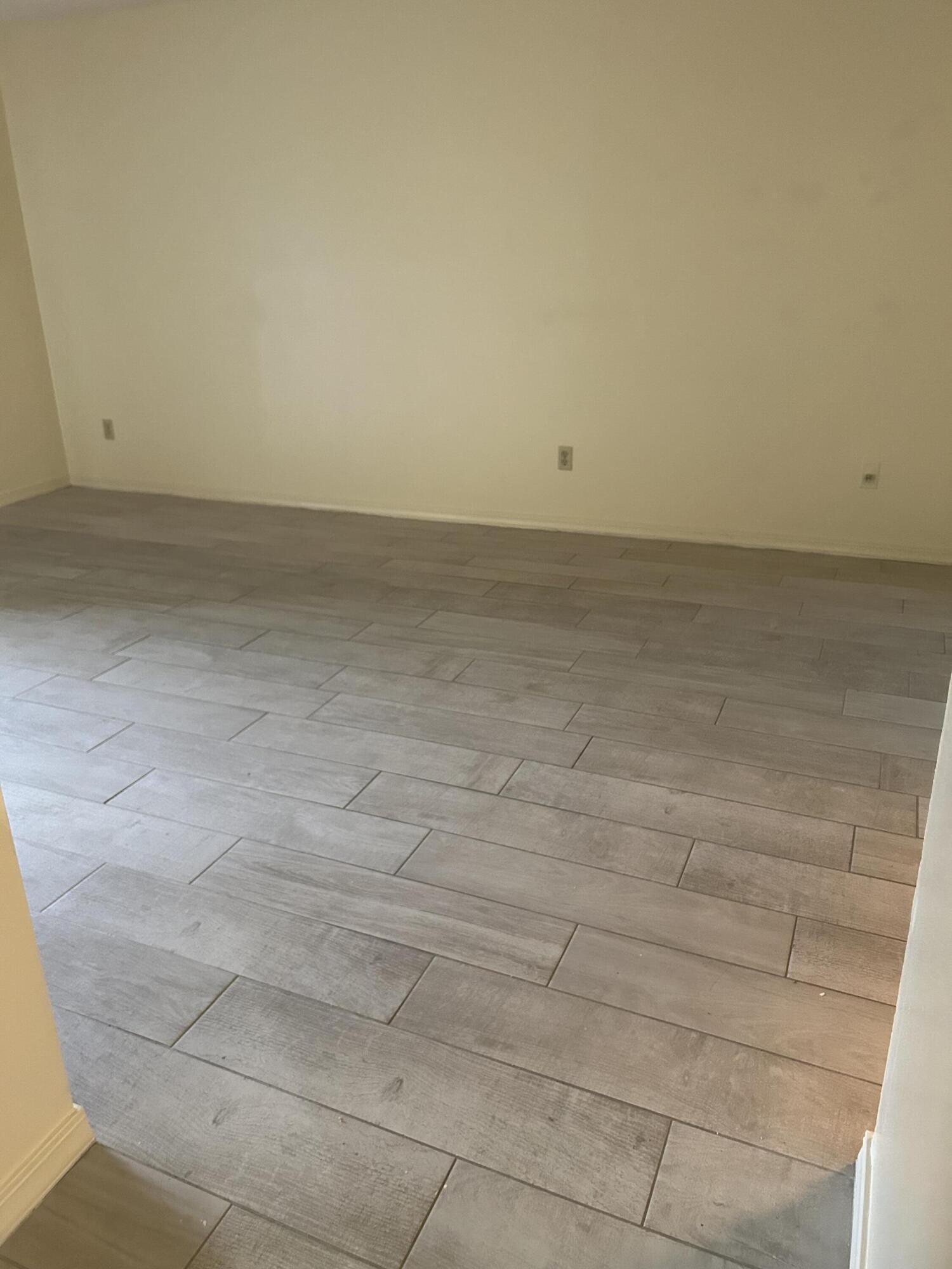 THE HEMINGWAY, A CONDOMINIUM - Residential Lease