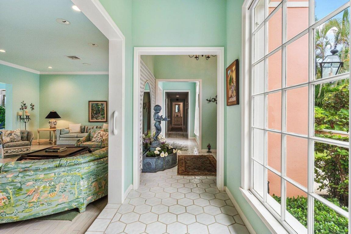 JUPITER ISLAND - Residential
