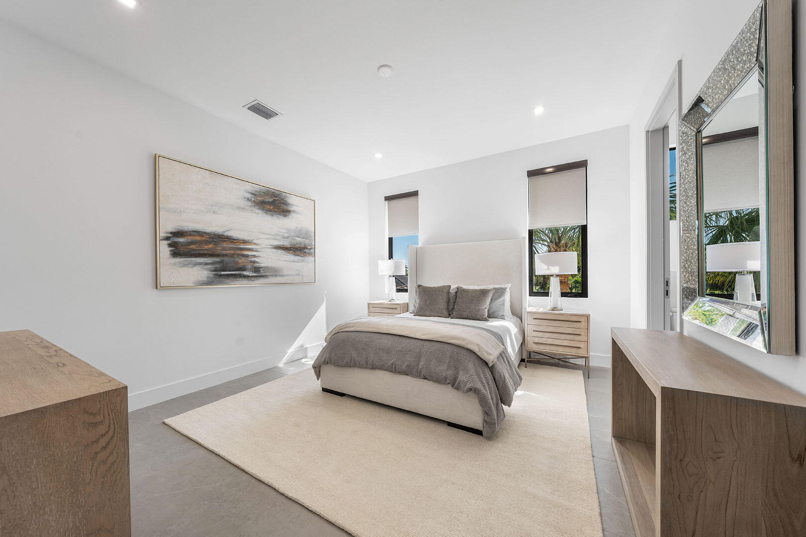 ROYAL PALM YACHT & COUNTRY CLUB - Residential