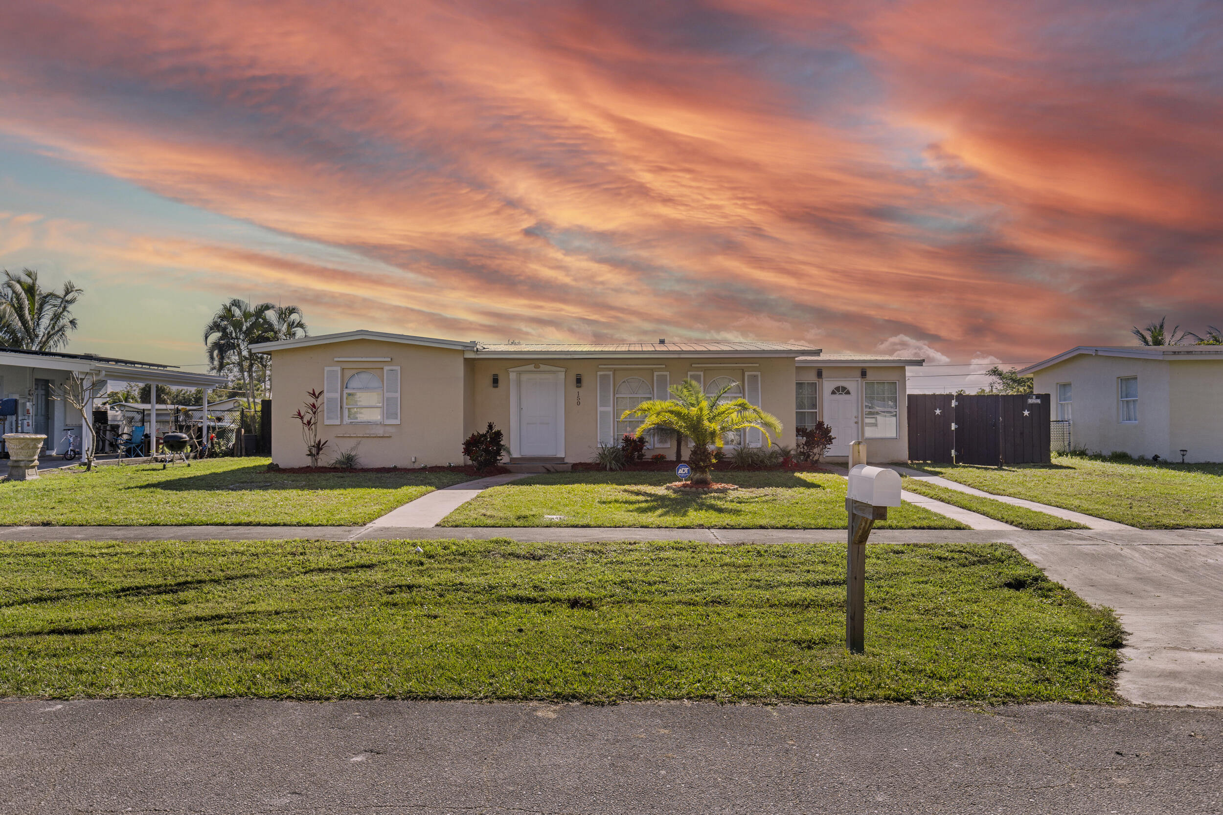 RIVER PARK UNIT 3 TRACT E - Residential