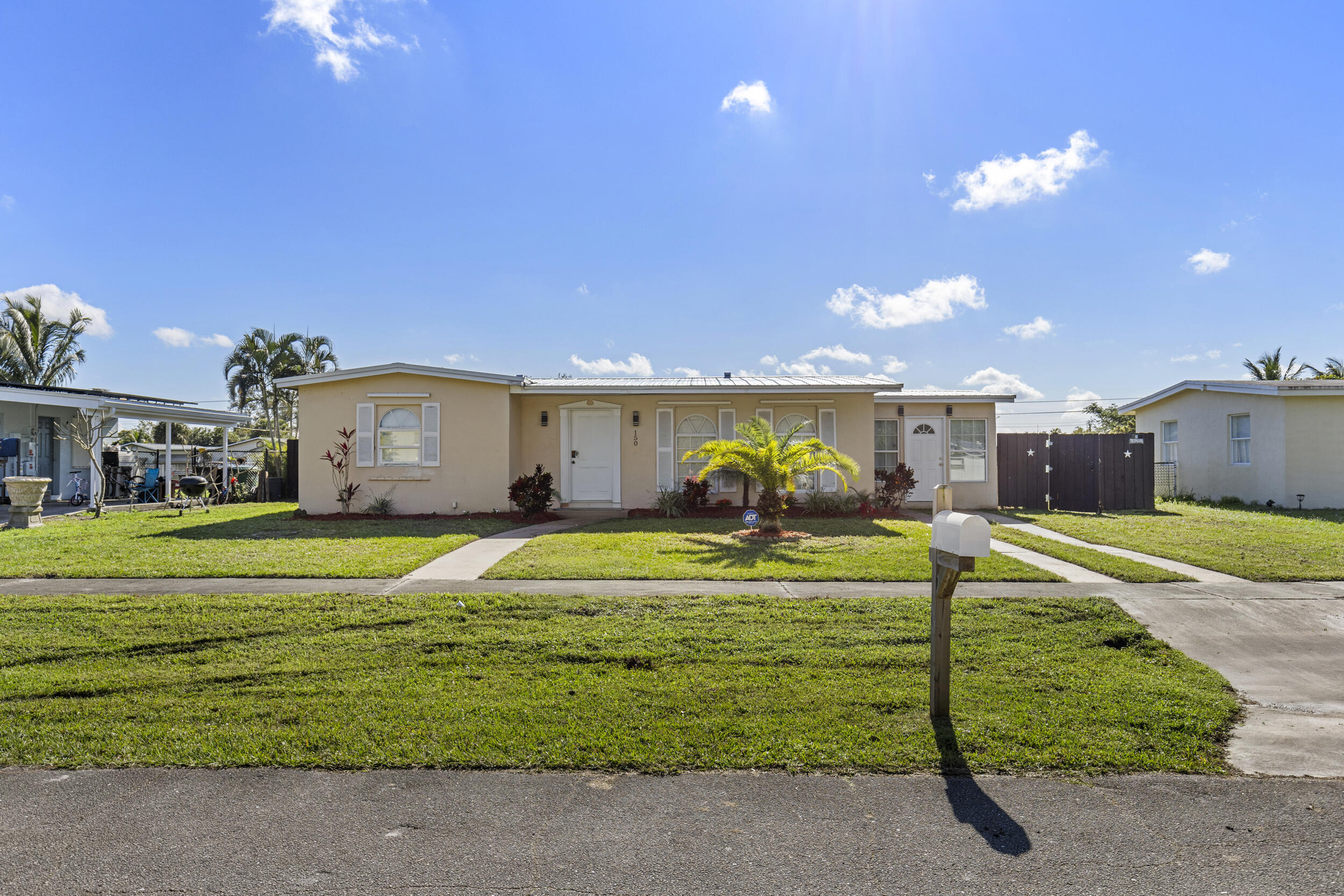 RIVER PARK UNIT 3 TRACT E - Residential