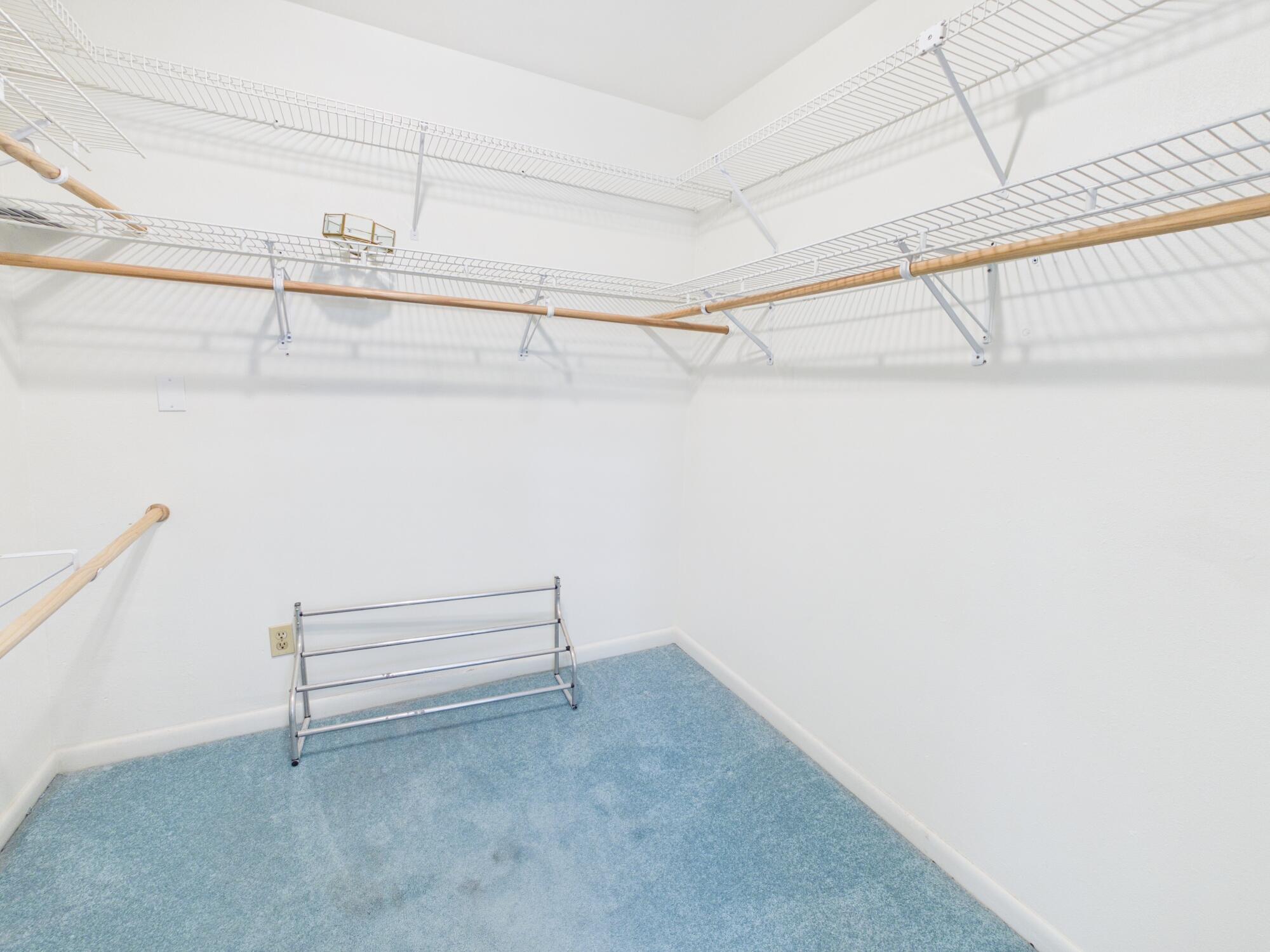 OKEECHOBEE ESTATES 2ND - Residential