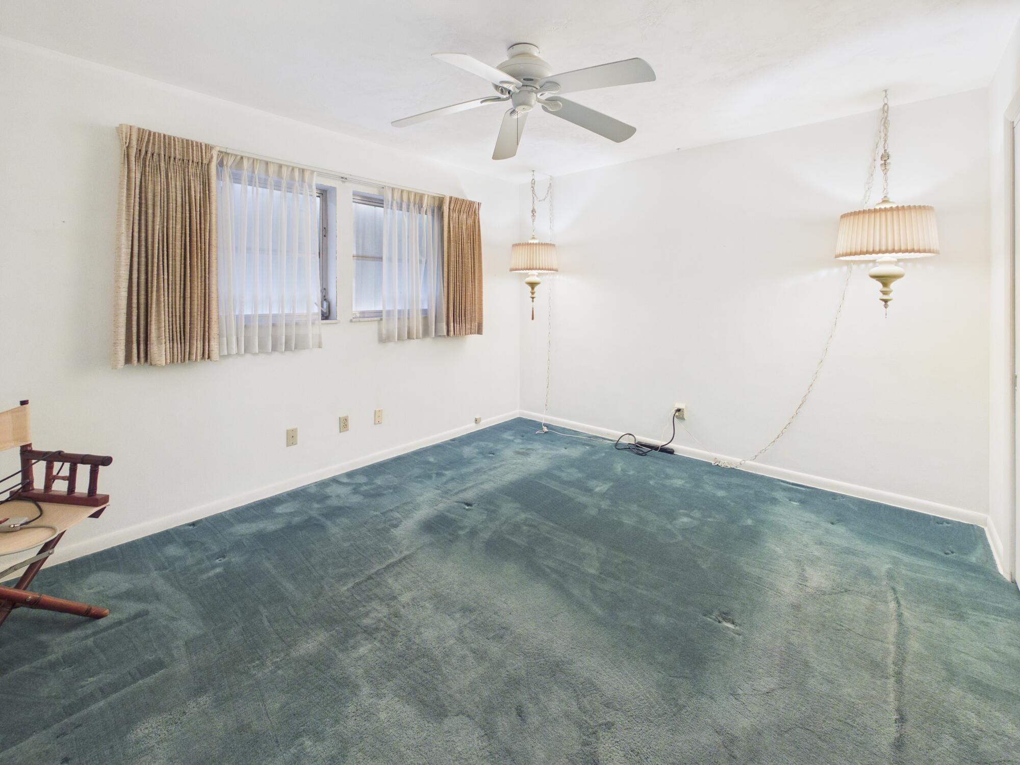 OKEECHOBEE ESTATES 2ND - Residential