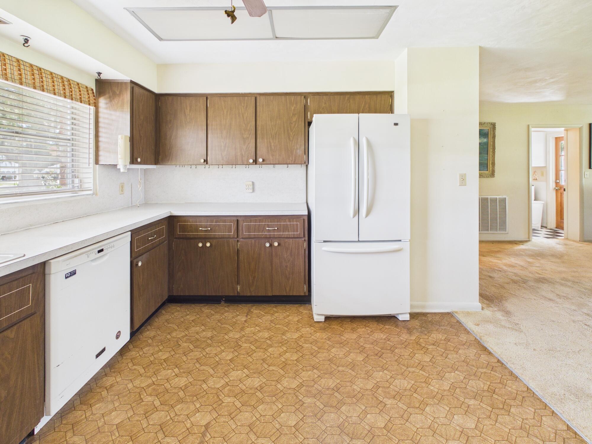 OKEECHOBEE ESTATES 2ND - Residential