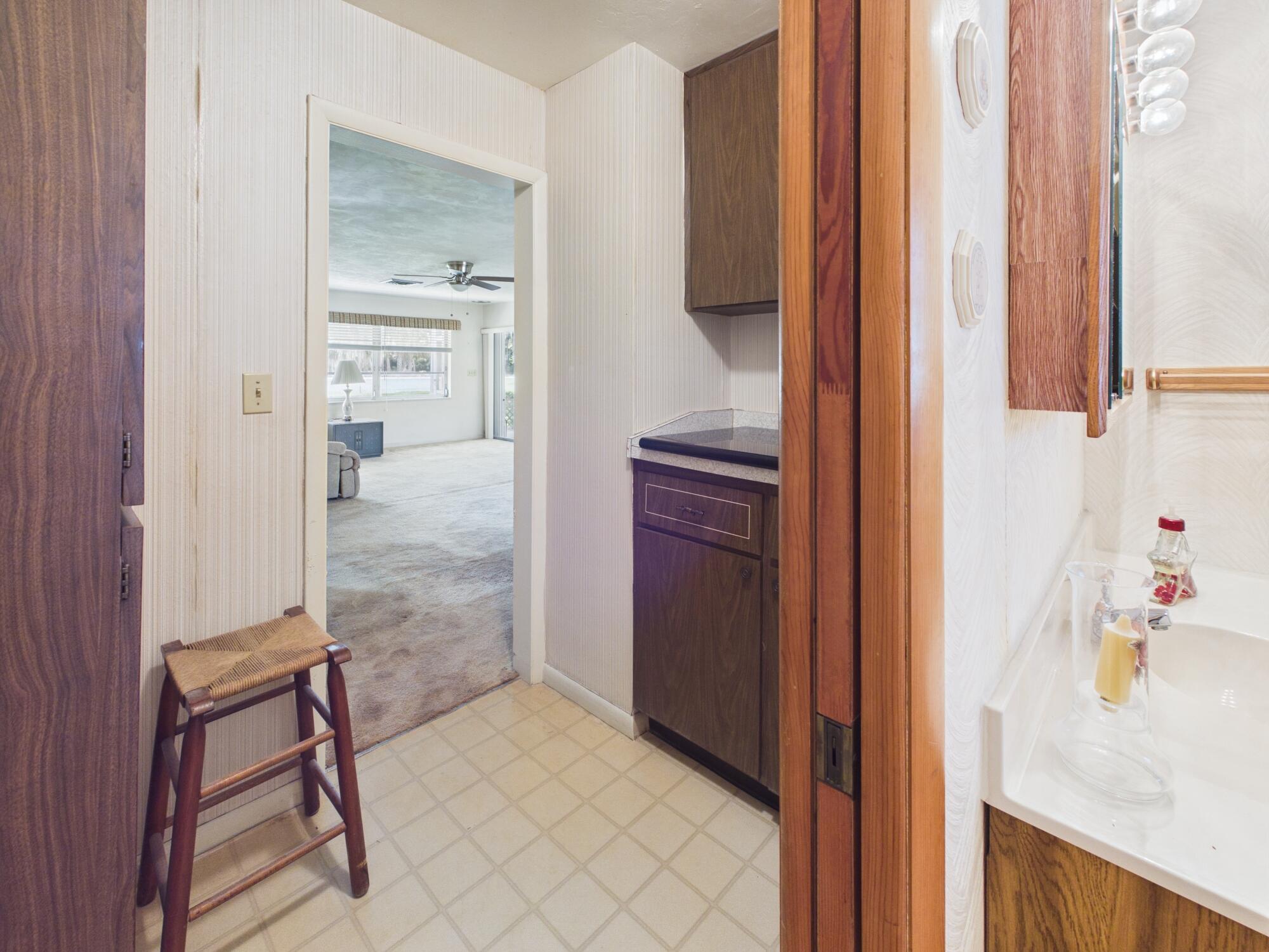 OKEECHOBEE ESTATES 2ND - Residential