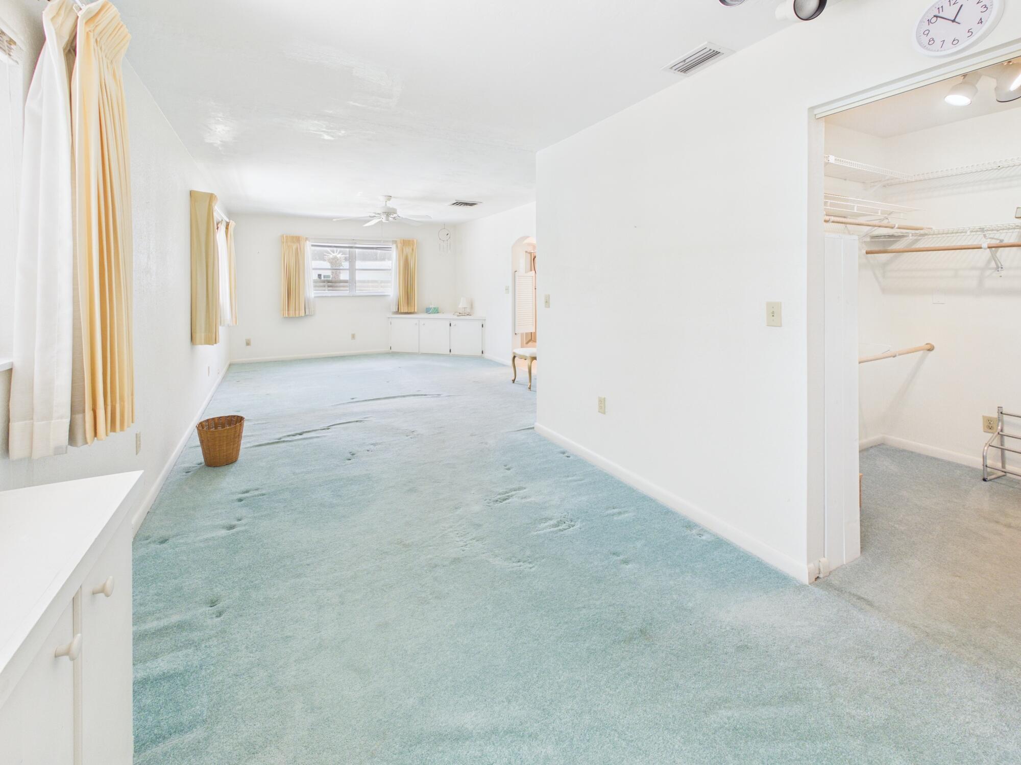 OKEECHOBEE ESTATES 2ND - Residential