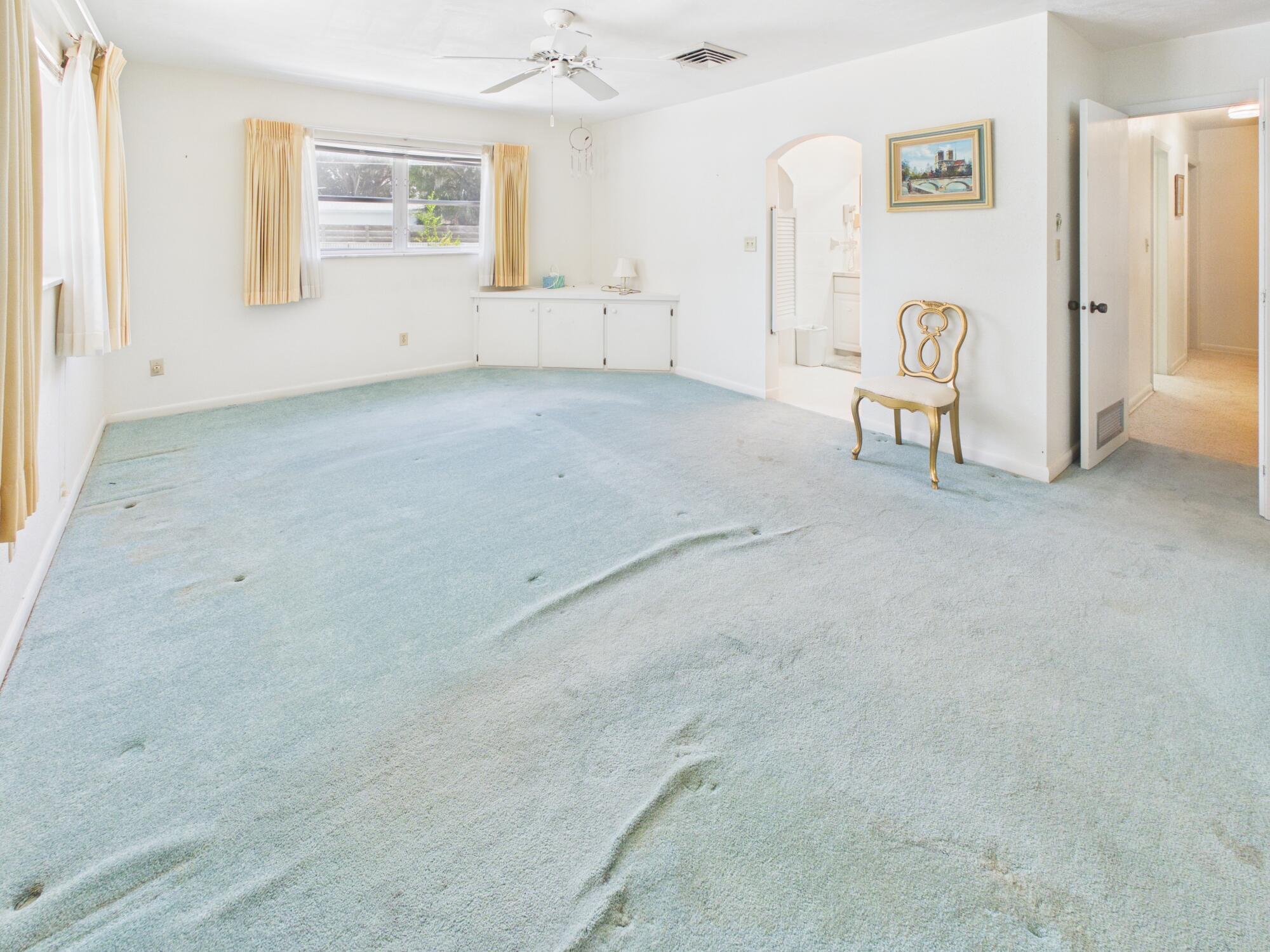 OKEECHOBEE ESTATES 2ND - Residential