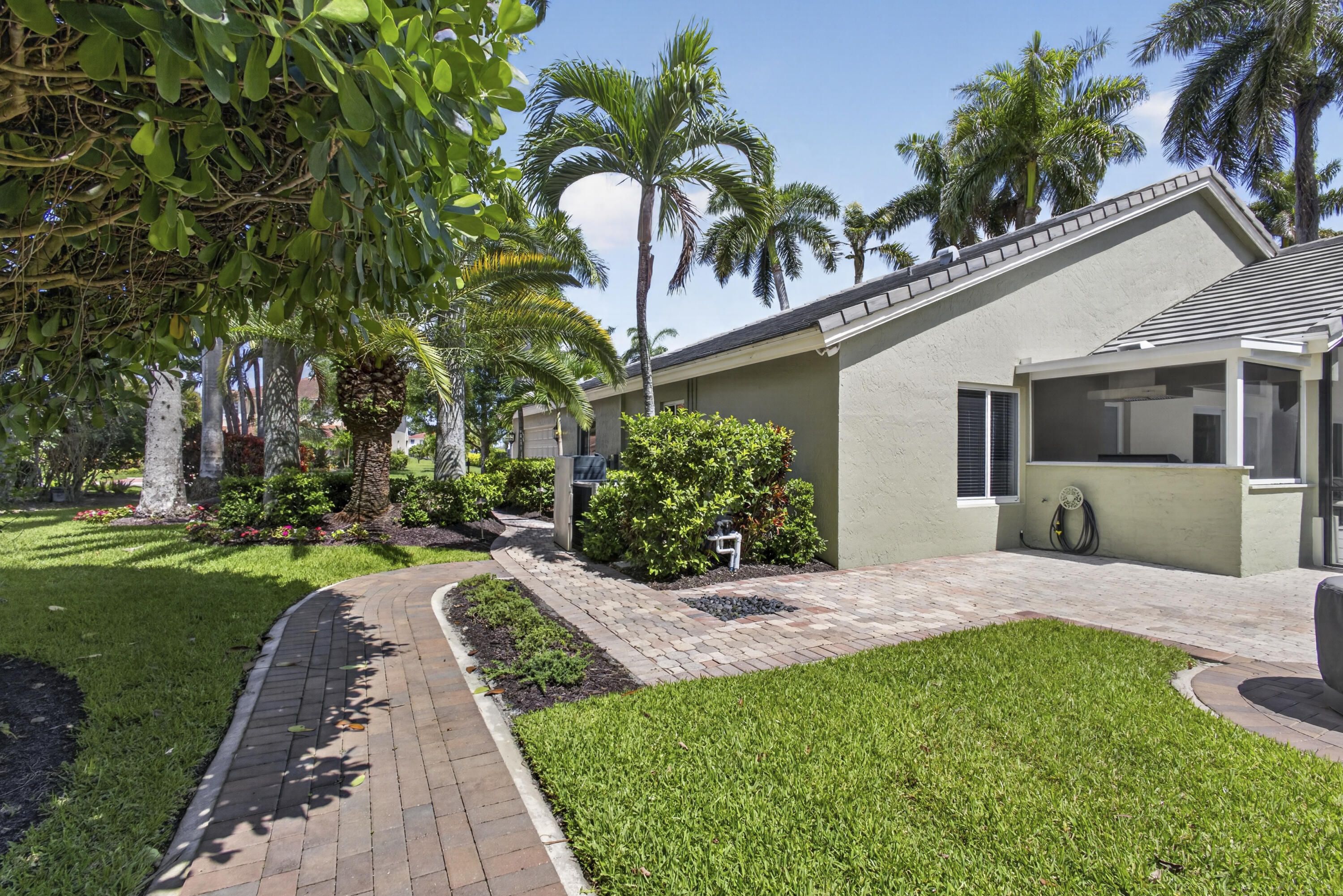 BINKS FOREST OF THE LANDINGS AT WELLINGTON 3 - Residential