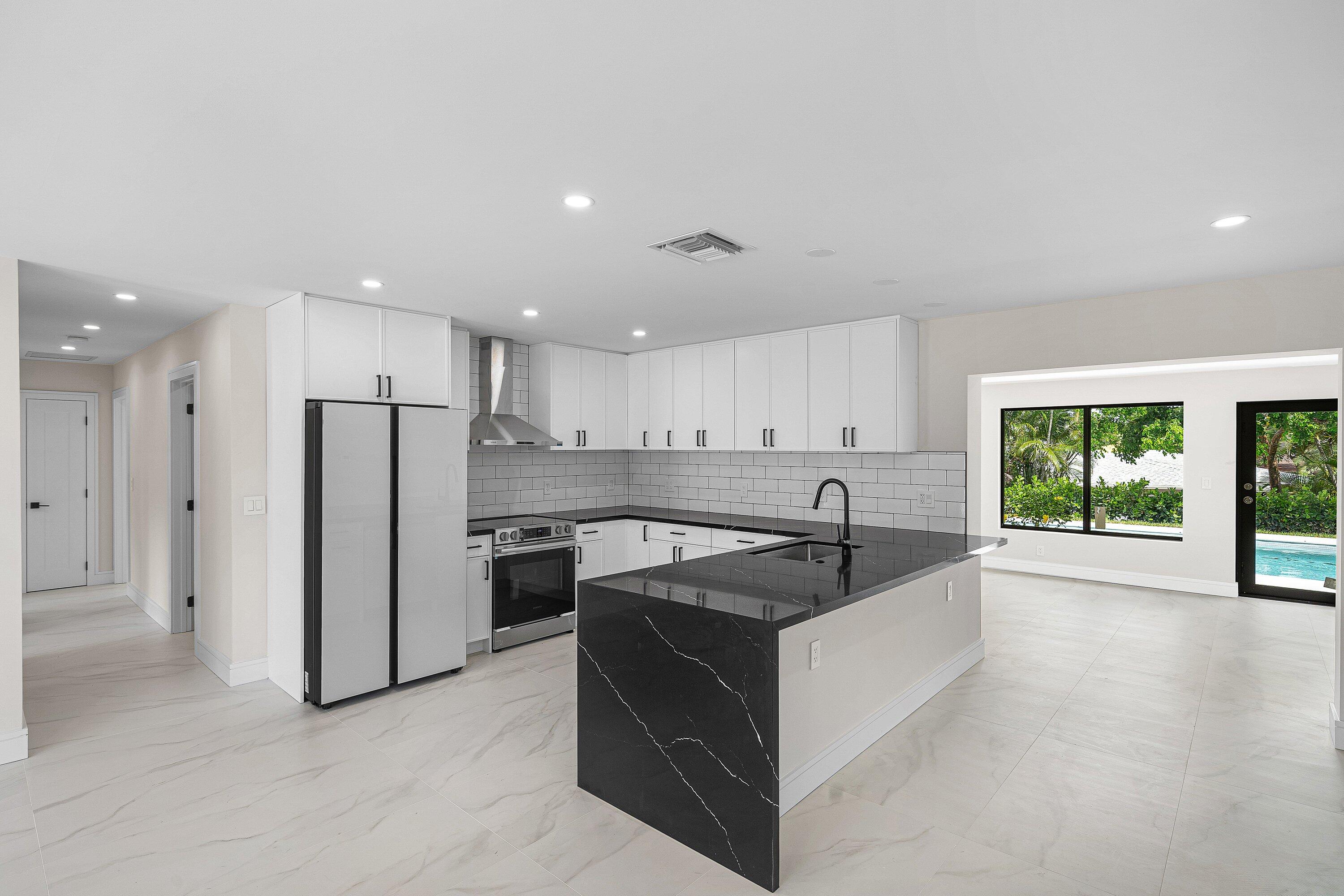 LAKE OSBORNE TERRACE - Residential