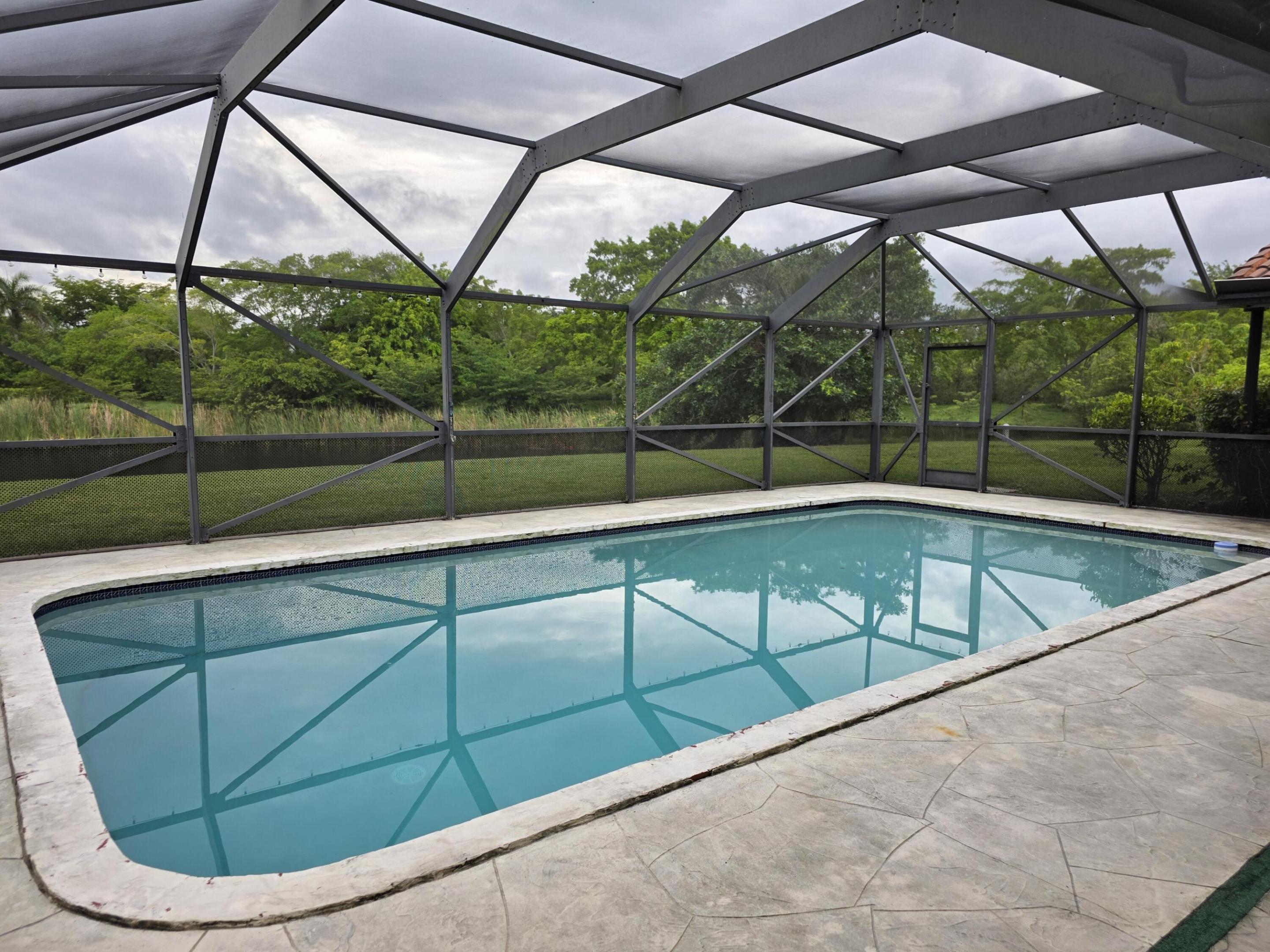 Island Lakes - Residential Lease