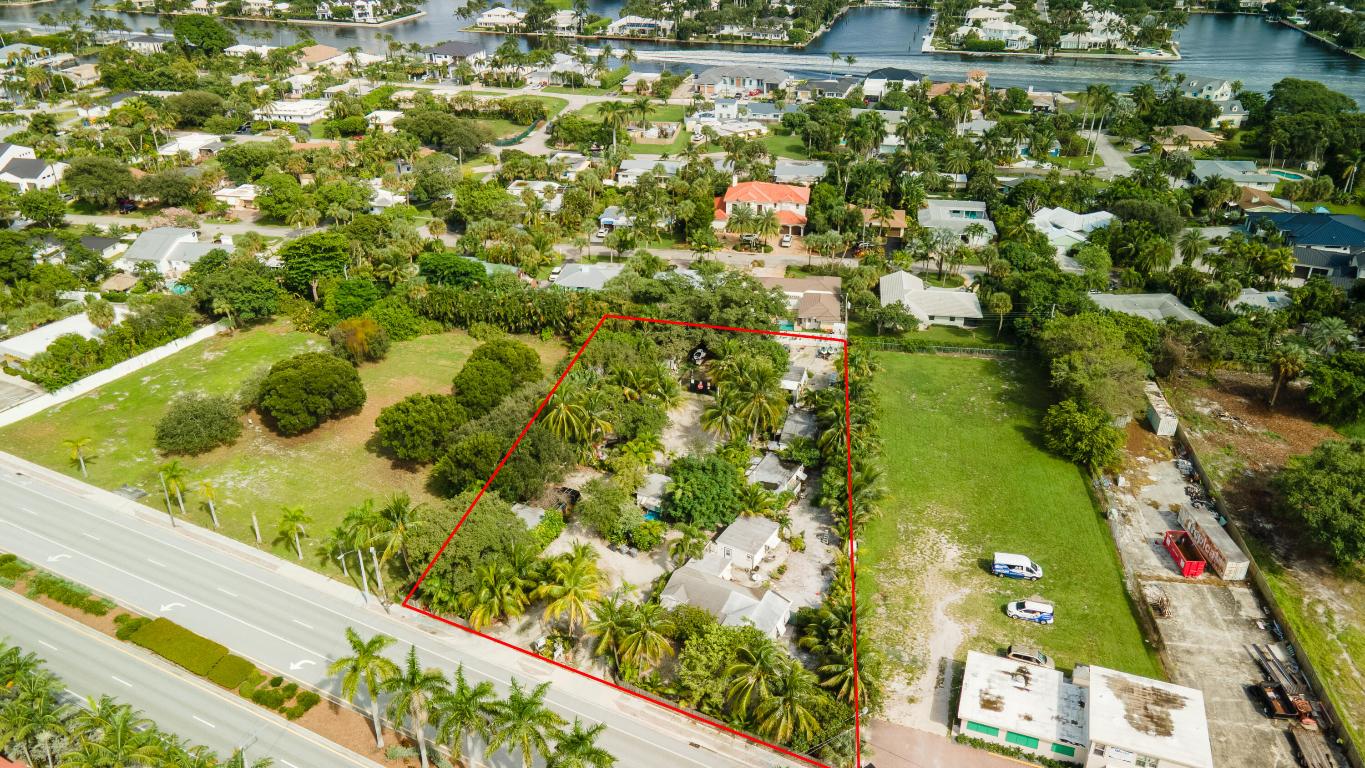 Exceptional development opportunity consisting of two parcels totaling 0.91 acres along North Federal Highway in Boynton Beach. The property will be delivered with plans, approved zoning, and use permits for a 10-unit luxury townhome community. Positioned in a high-exposure corridor, it is surrounded by established residential neighborhoods, retail, and is just minutes from Atlantic Avenue and the beach. Whether executing the current vision or reimagining the site under its favorable zoning, this assemblage offers a rare opportunity to create a landmark project in one of South Florida's most dynamic markets.
