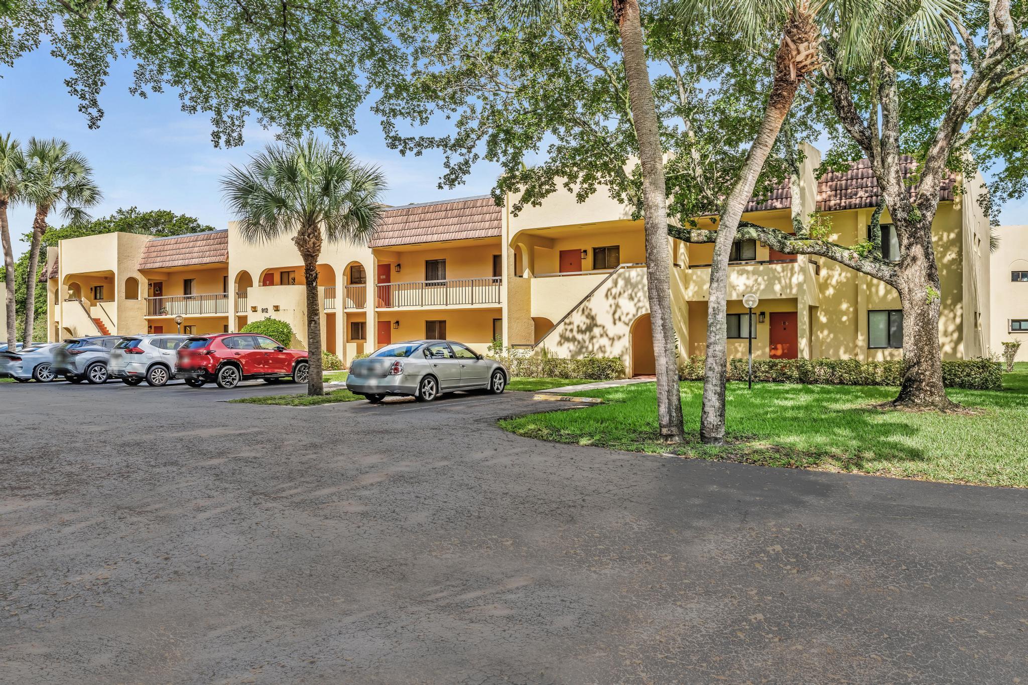 BOCA TERRACE CONDO PH I AND II OR261 - Residential
