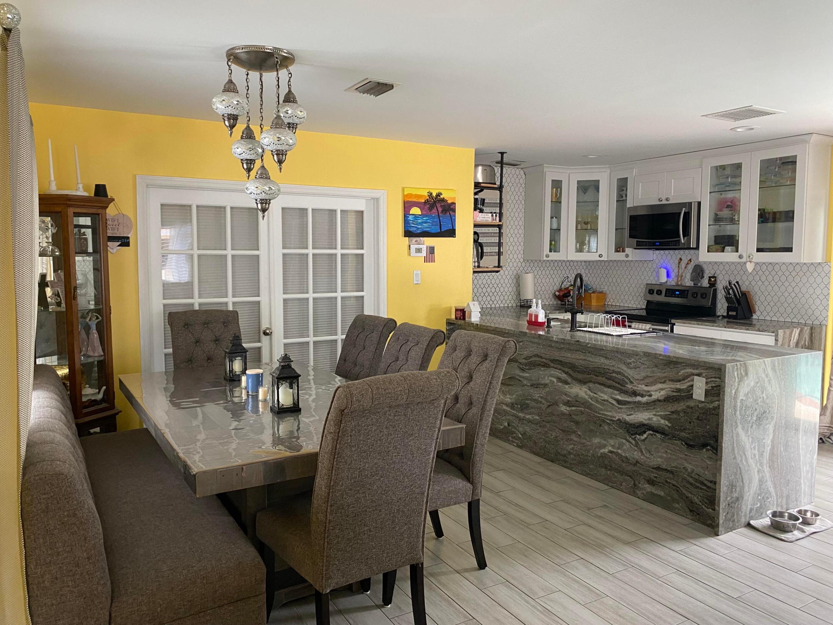 LAKE WORTH TOWN OF - Residential Income