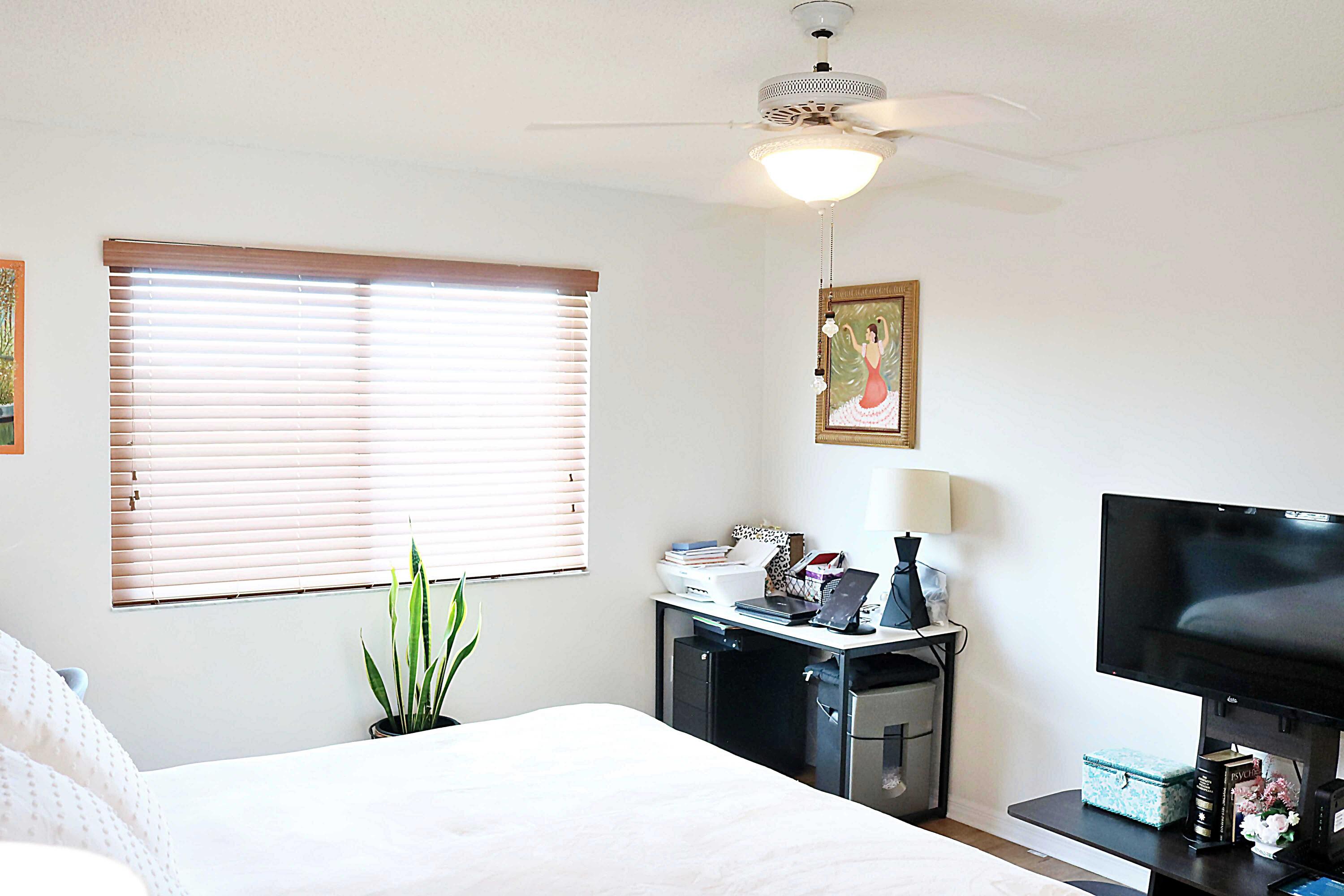DEVON CONDOMINIUM H - Residential