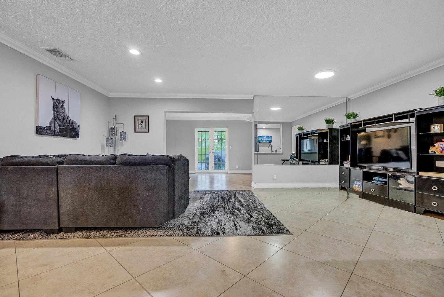 AMERICAN HOMES AT BOCA RATON 7 - Residential