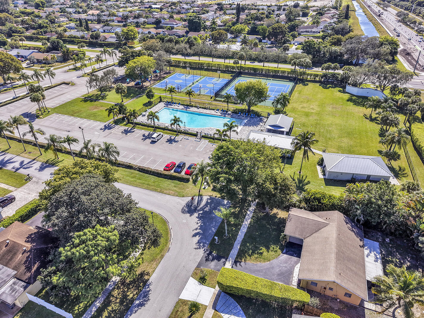 AMERICAN HOMES AT BOCA RATON 7 - Residential