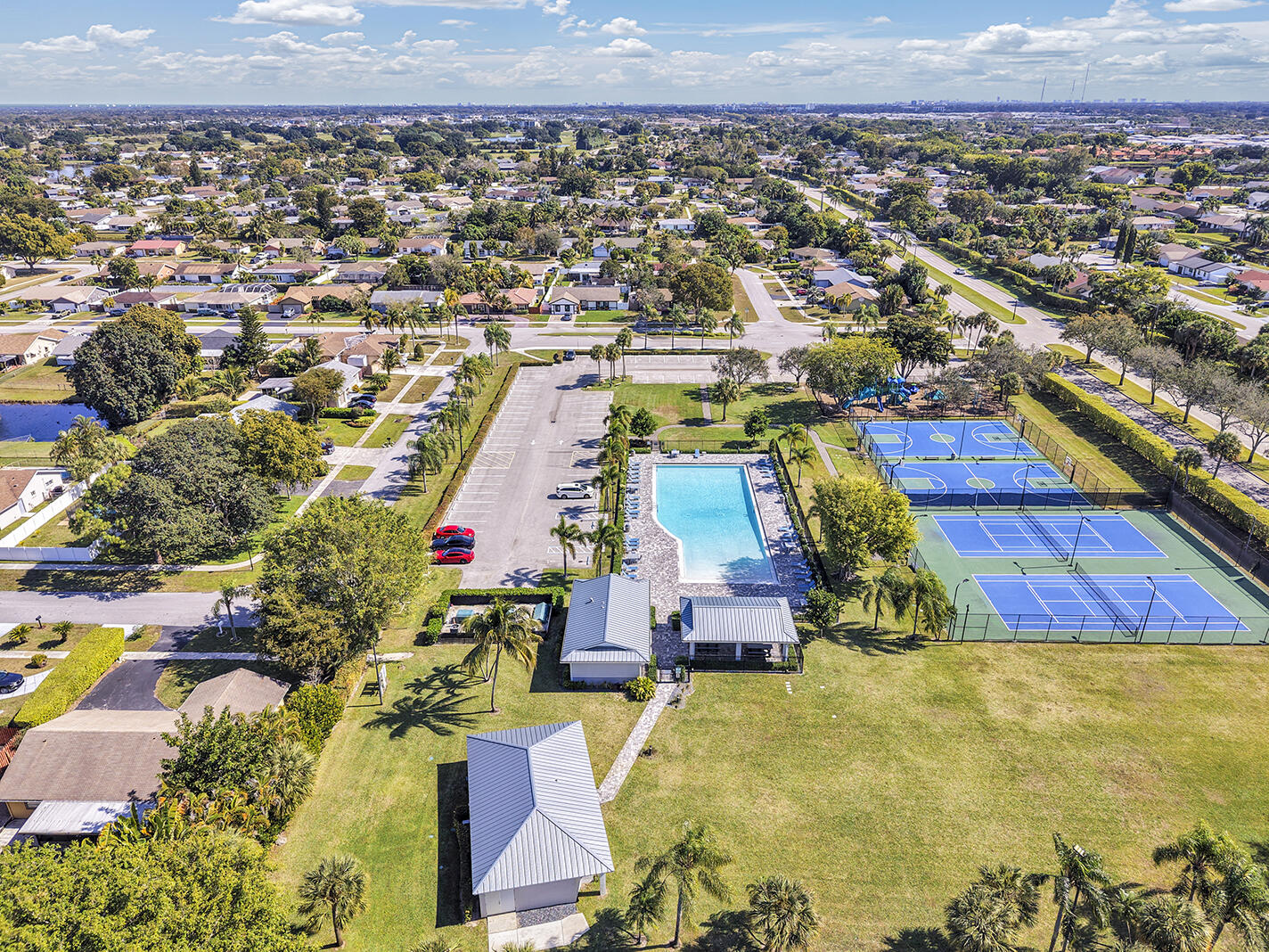 AMERICAN HOMES AT BOCA RATON 7 - Residential