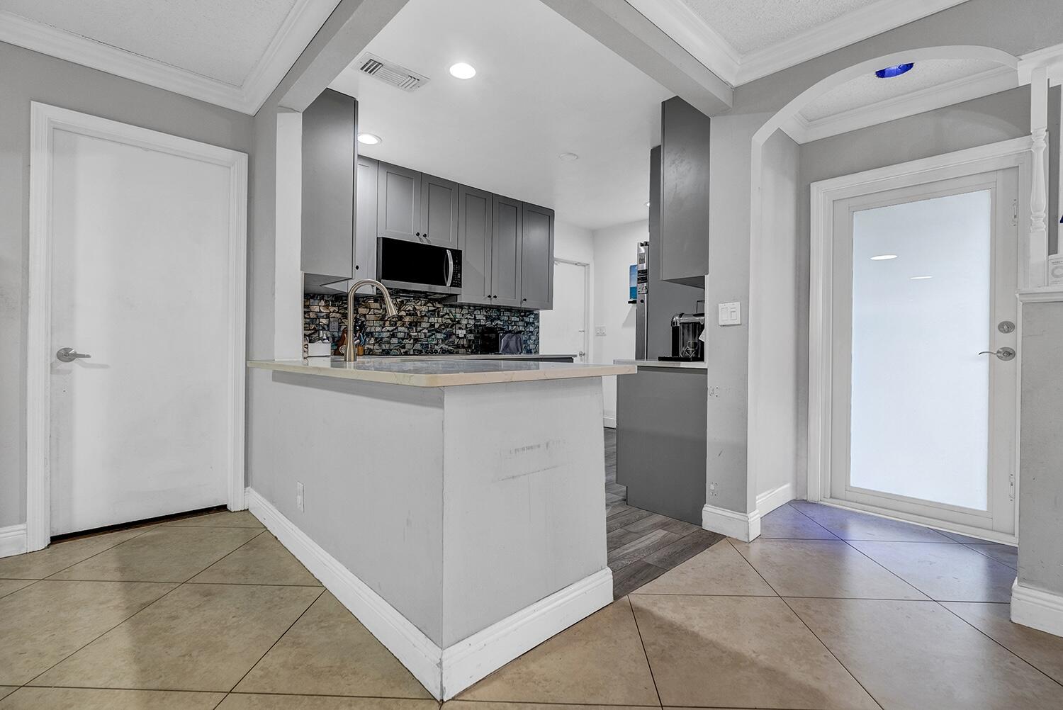 AMERICAN HOMES AT BOCA RATON 7 - Residential