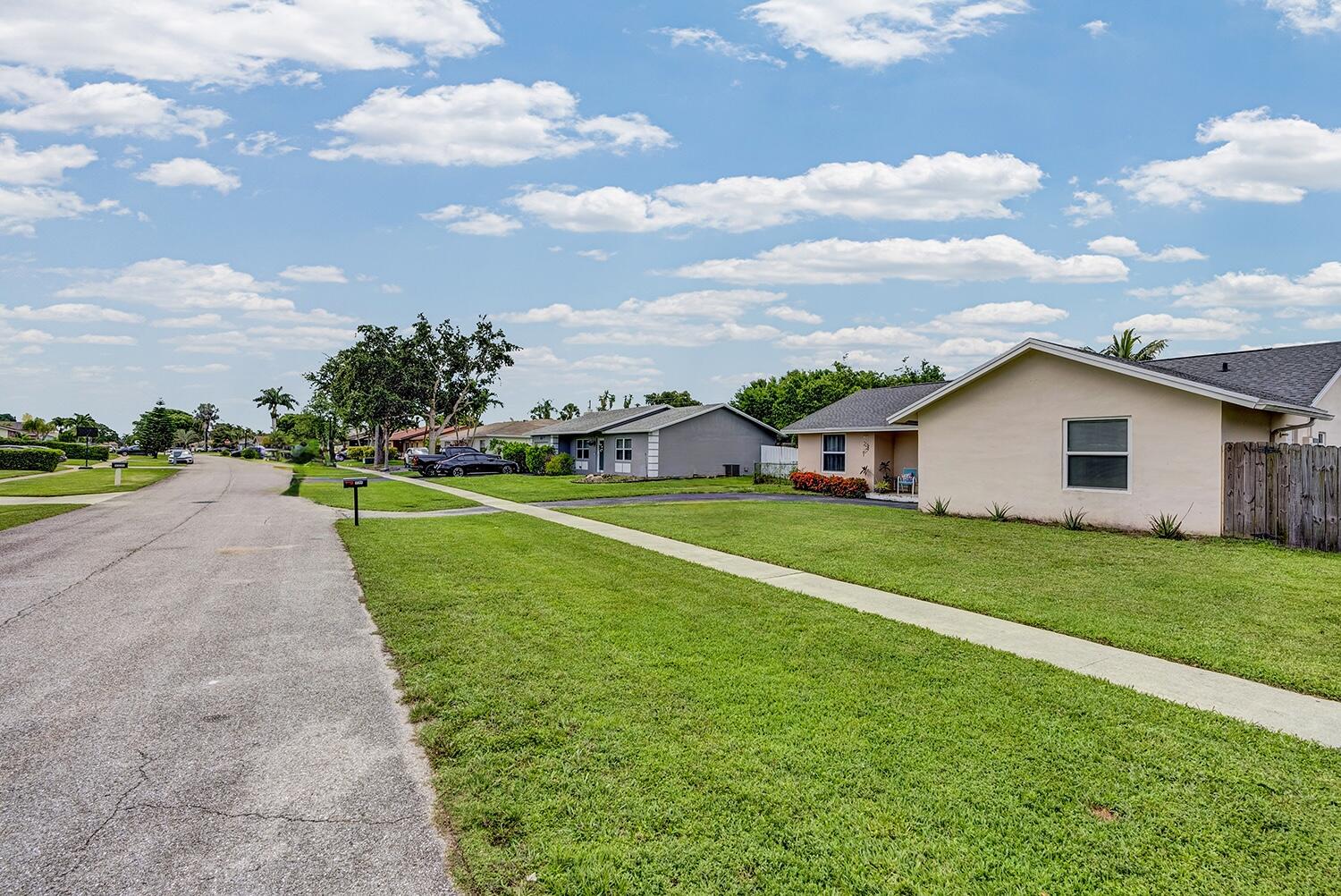 AMERICAN HOMES AT BOCA RATON 7 - Residential
