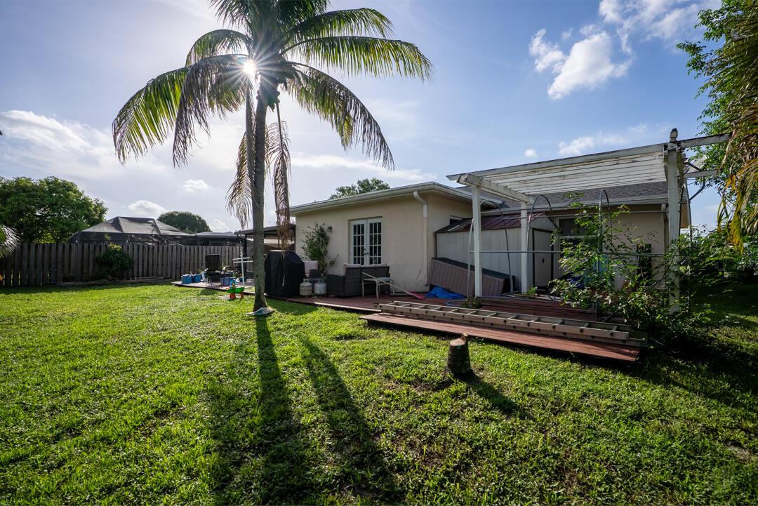 AMERICAN HOMES AT BOCA RATON 7 - Residential