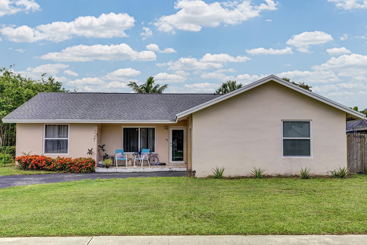 AMERICAN HOMES AT BOCA RATON 7 - Residential