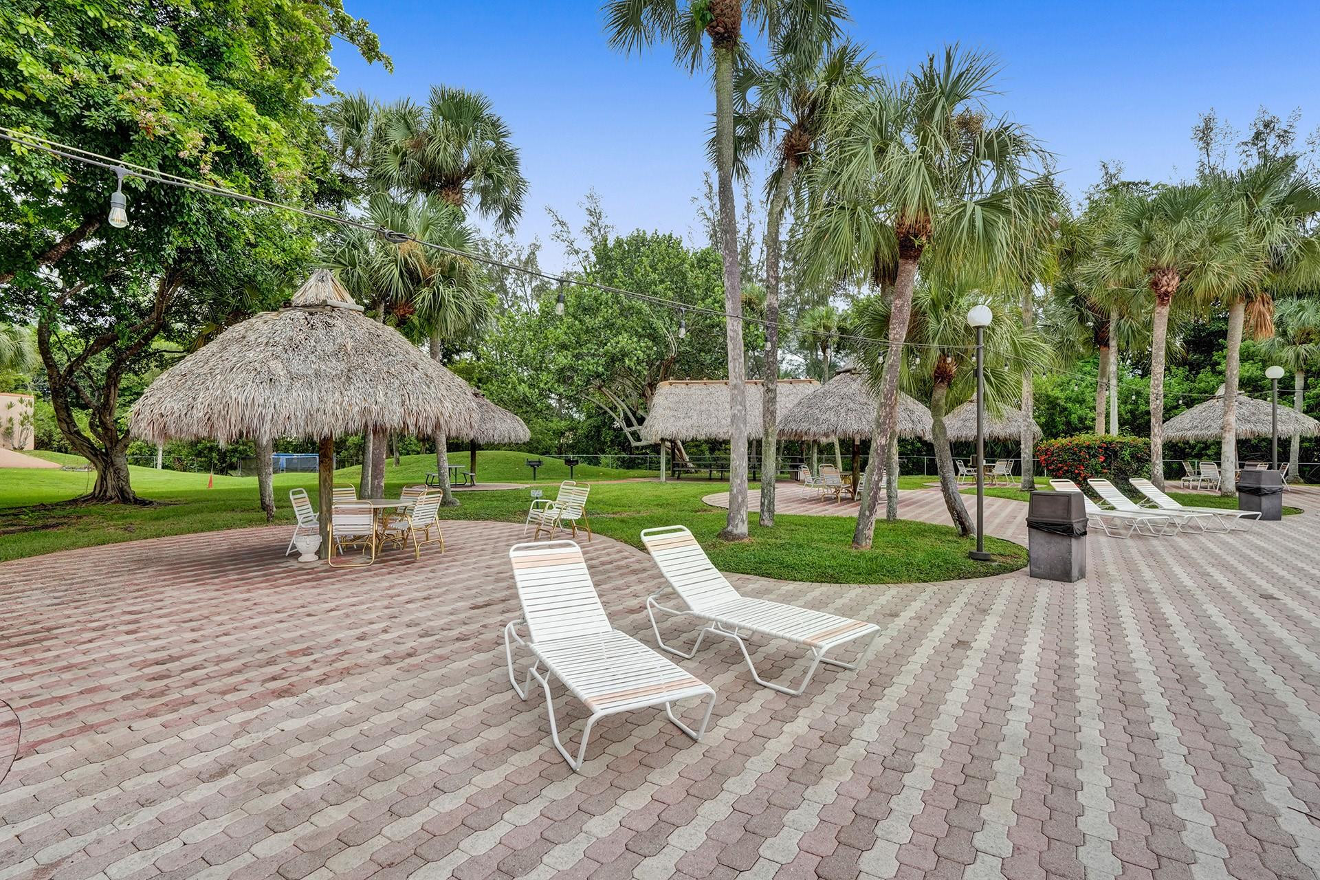 HOLIDAY SPRINGS VILLAGE - Residential