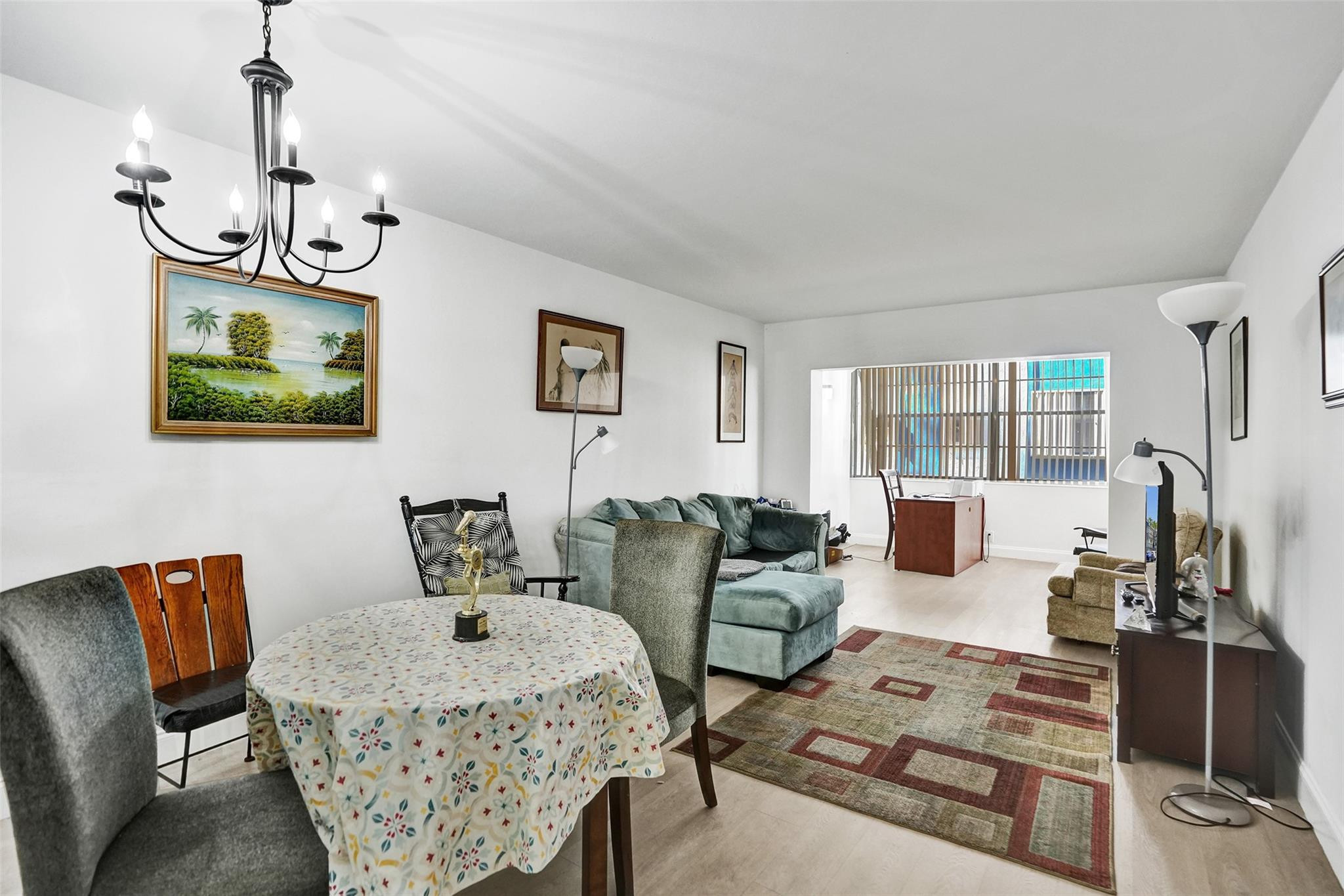 HOLIDAY SPRINGS VILLAGE - Residential
