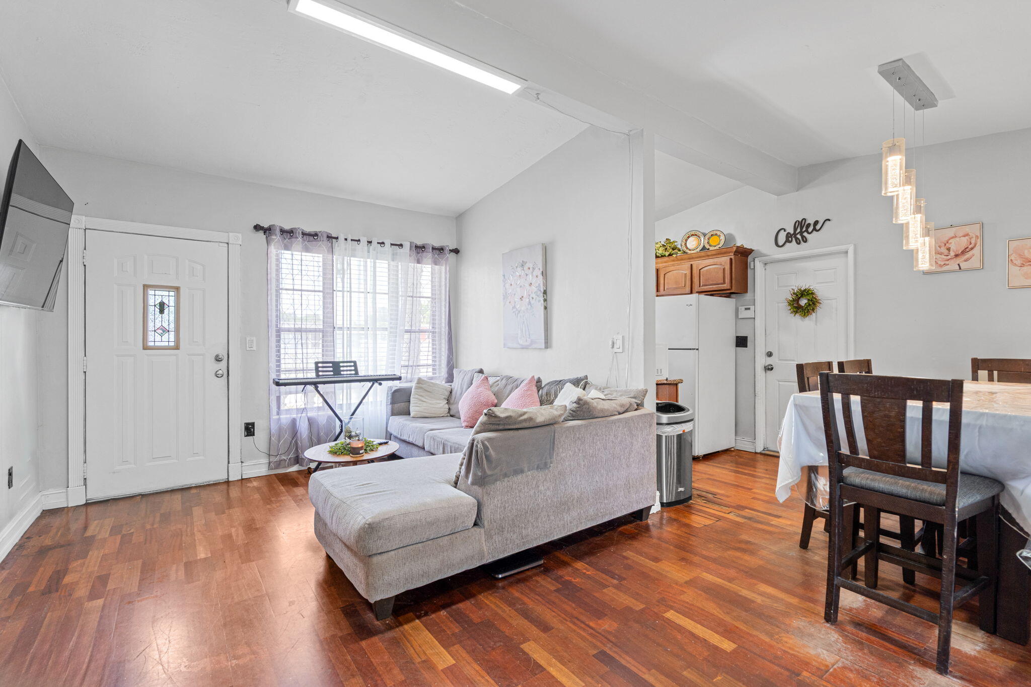 MYRTLE GROVE 1ST ADDN - Residential