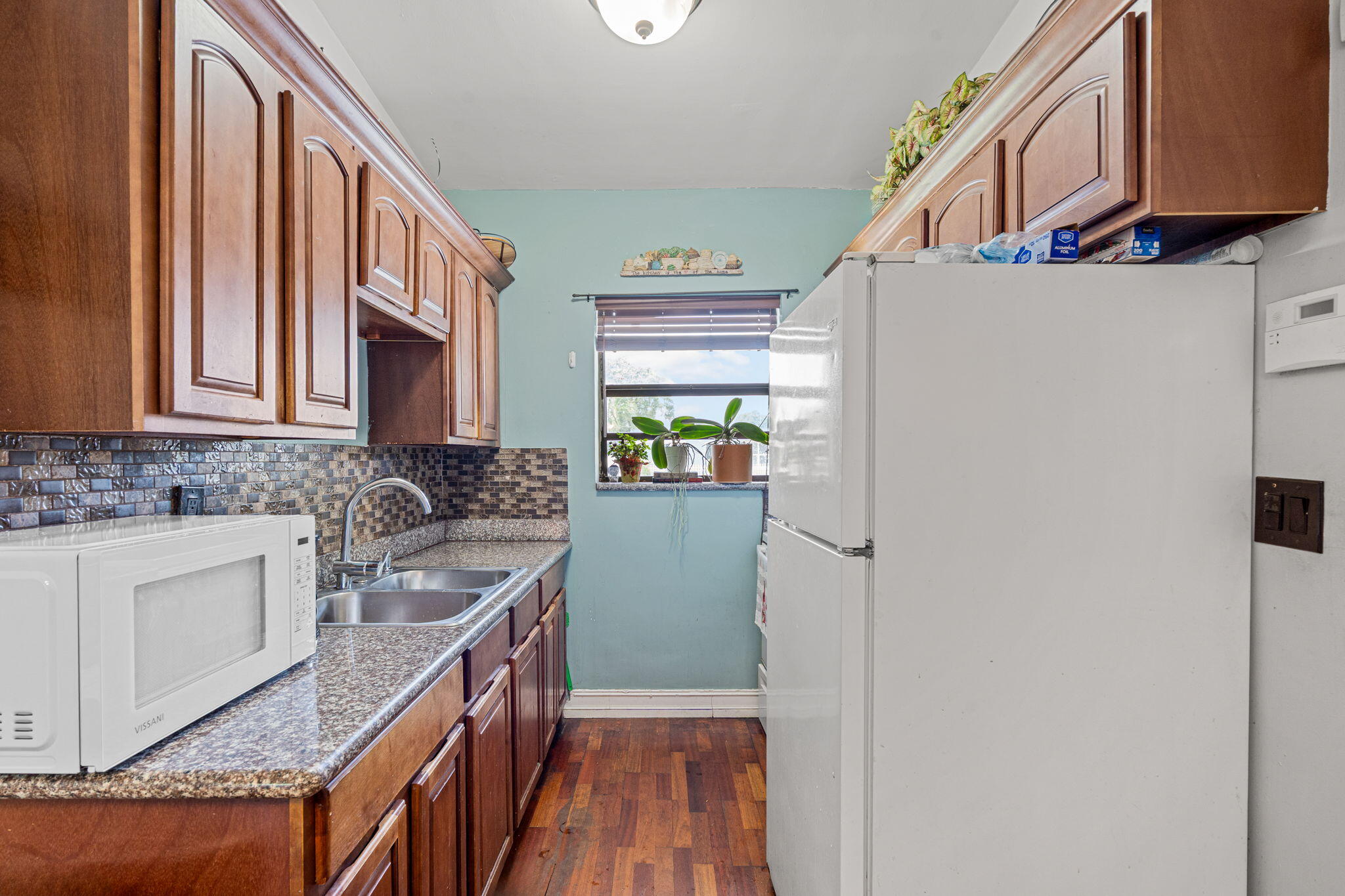 MYRTLE GROVE 1ST ADDN - Residential