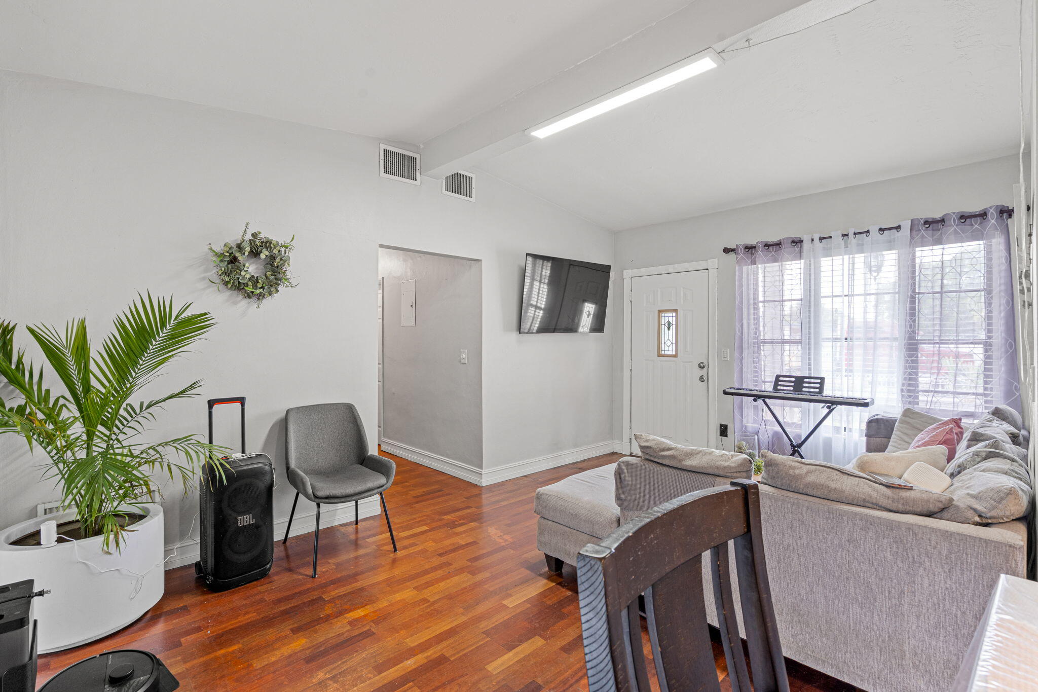 MYRTLE GROVE 1ST ADDN - Residential