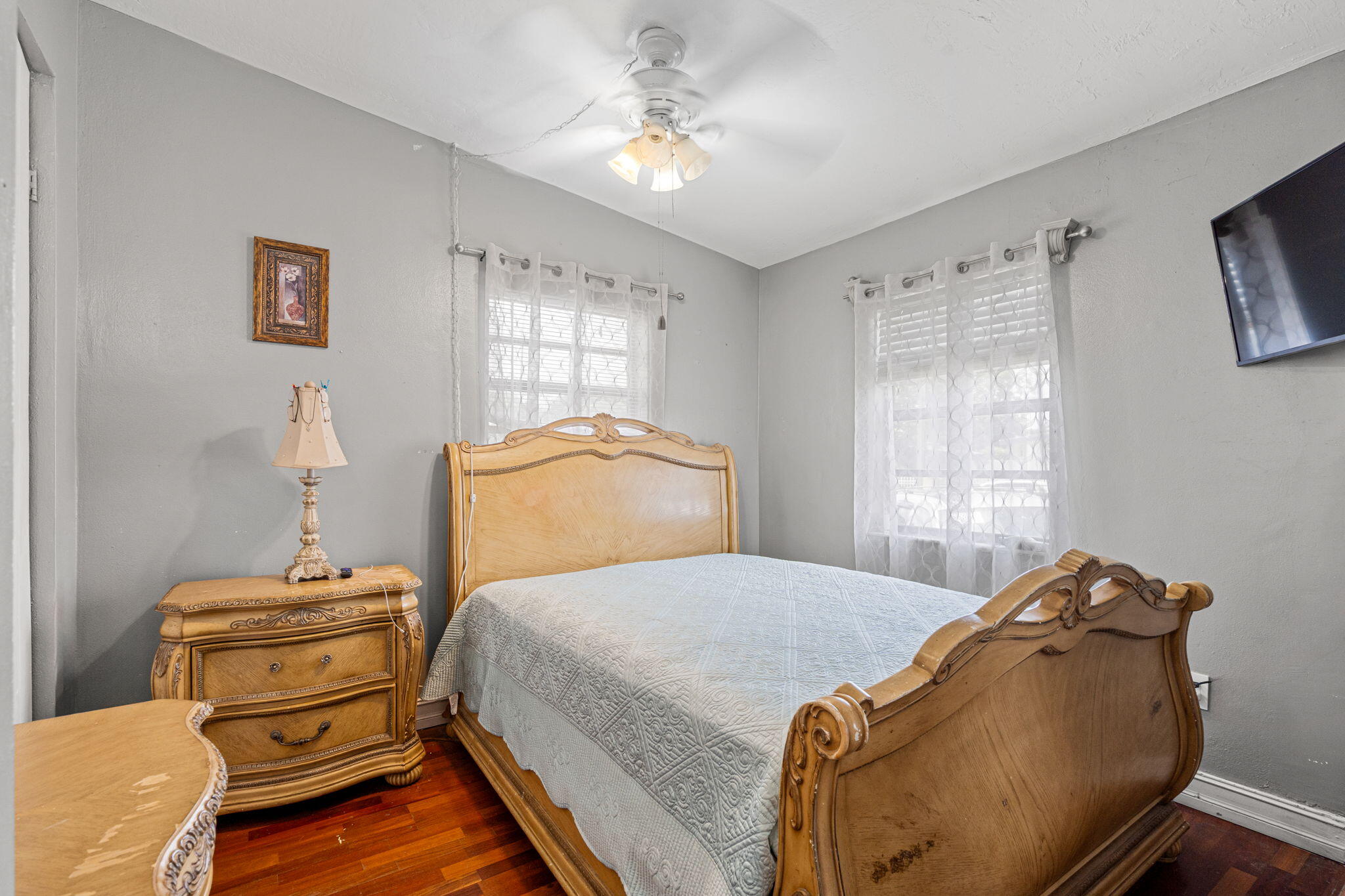 MYRTLE GROVE 1ST ADDN - Residential