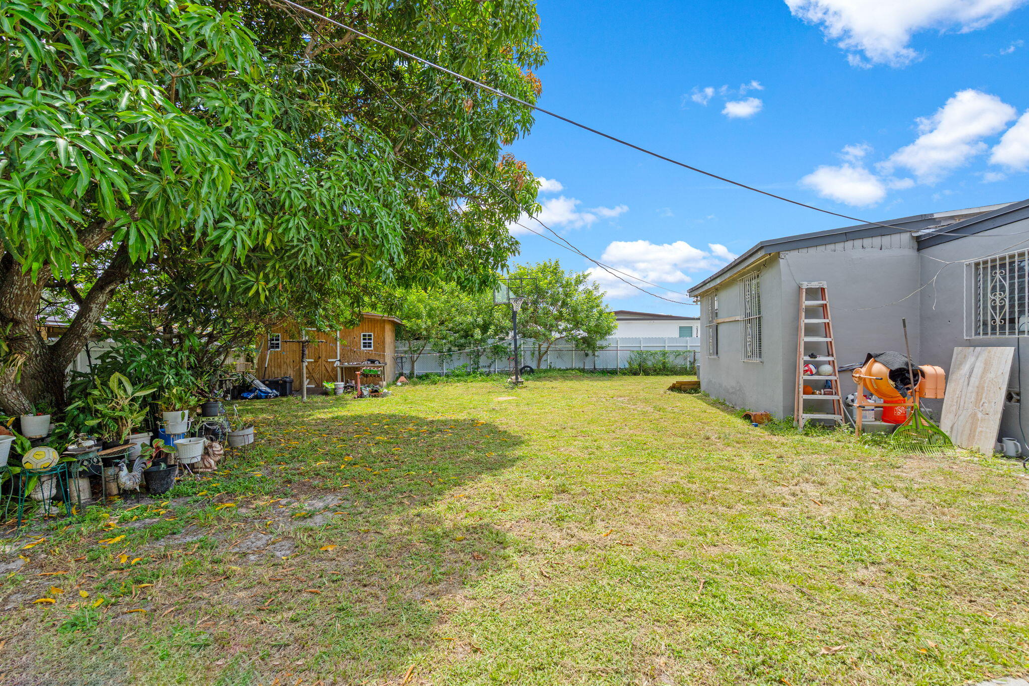 MYRTLE GROVE 1ST ADDN - Residential
