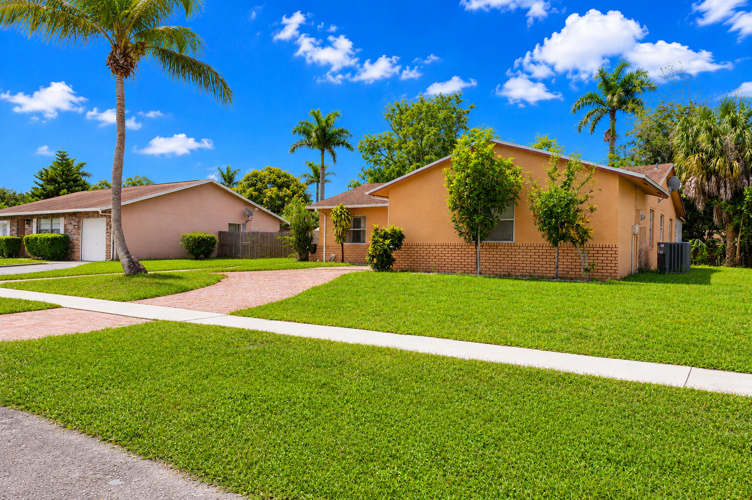 COUNTERPOINT ESTATES 2 - Residential