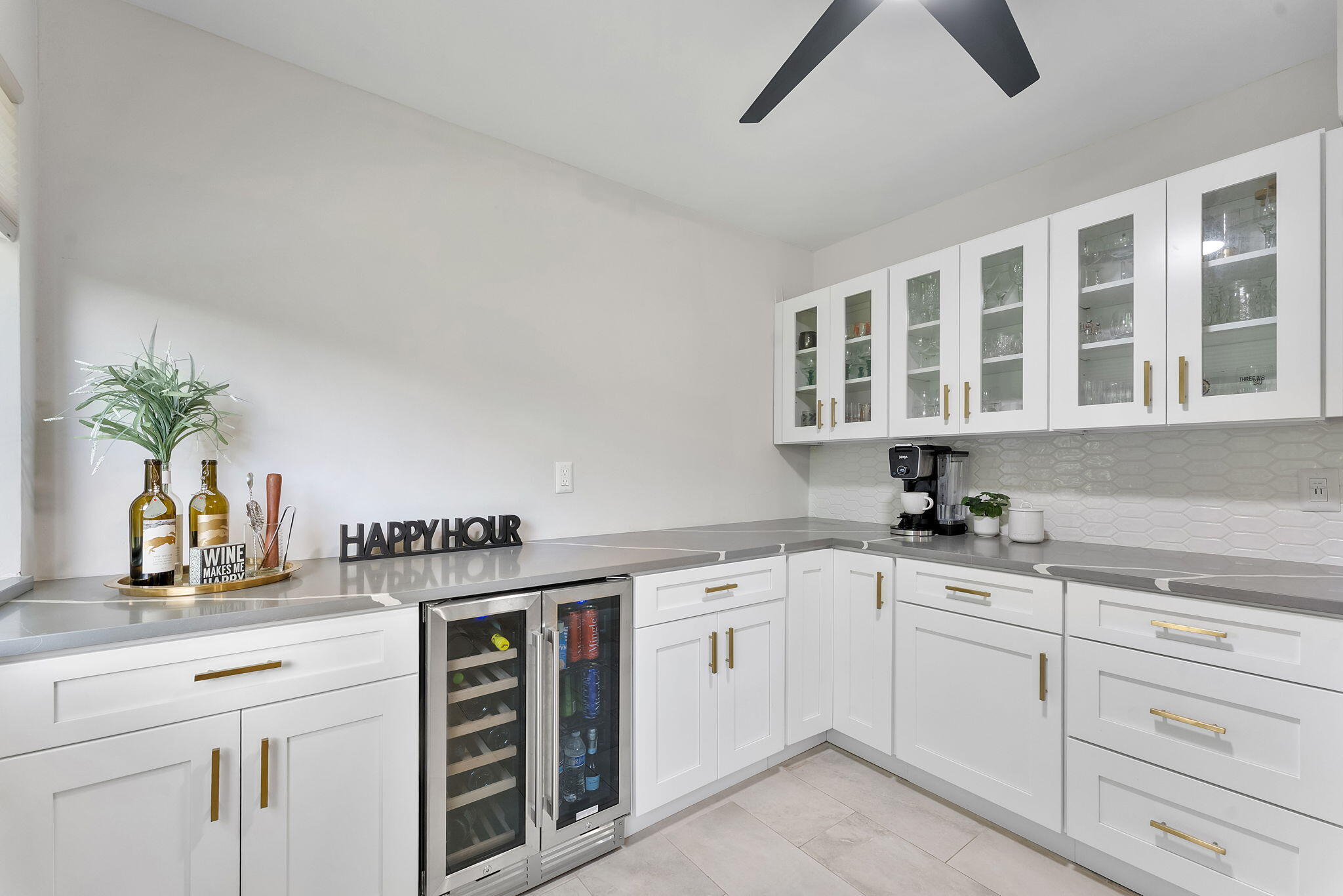 GREEN LAKES CONDO 1 THRU - Residential Lease