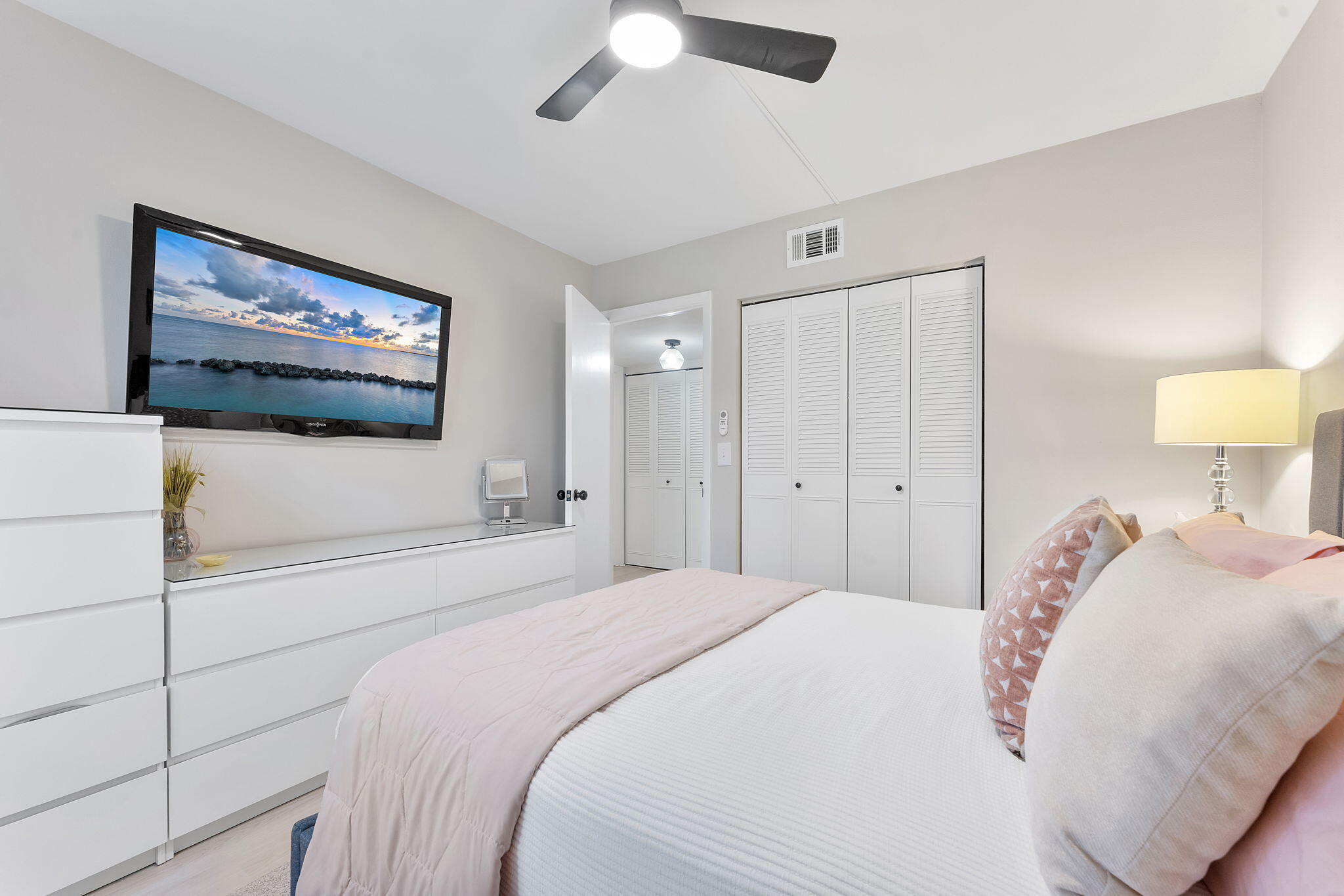 GREEN LAKES CONDO 1 THRU - Residential Lease