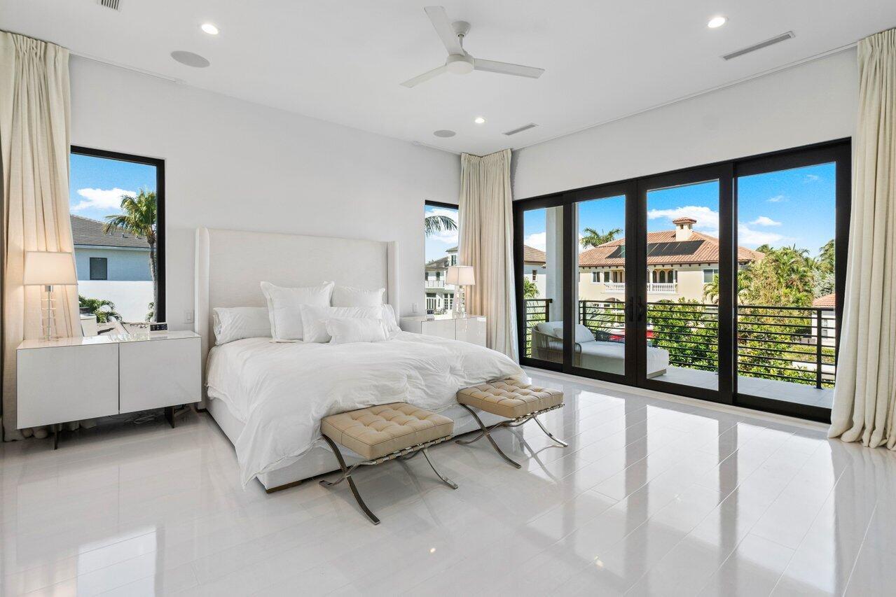 TROPIC ISLE - Residential