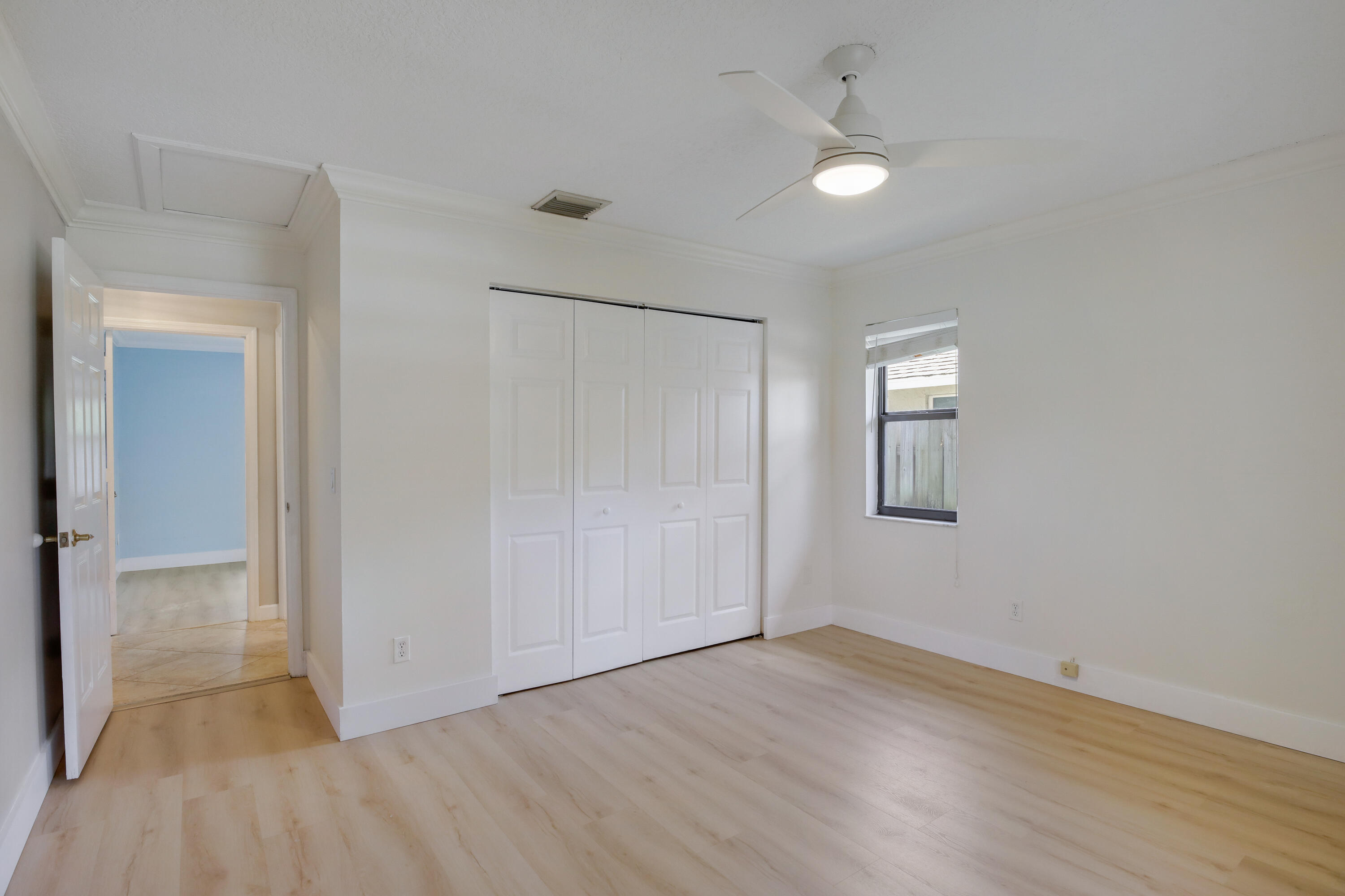 SUGAR POND MANOR OF WELLINGTON - Residential Lease