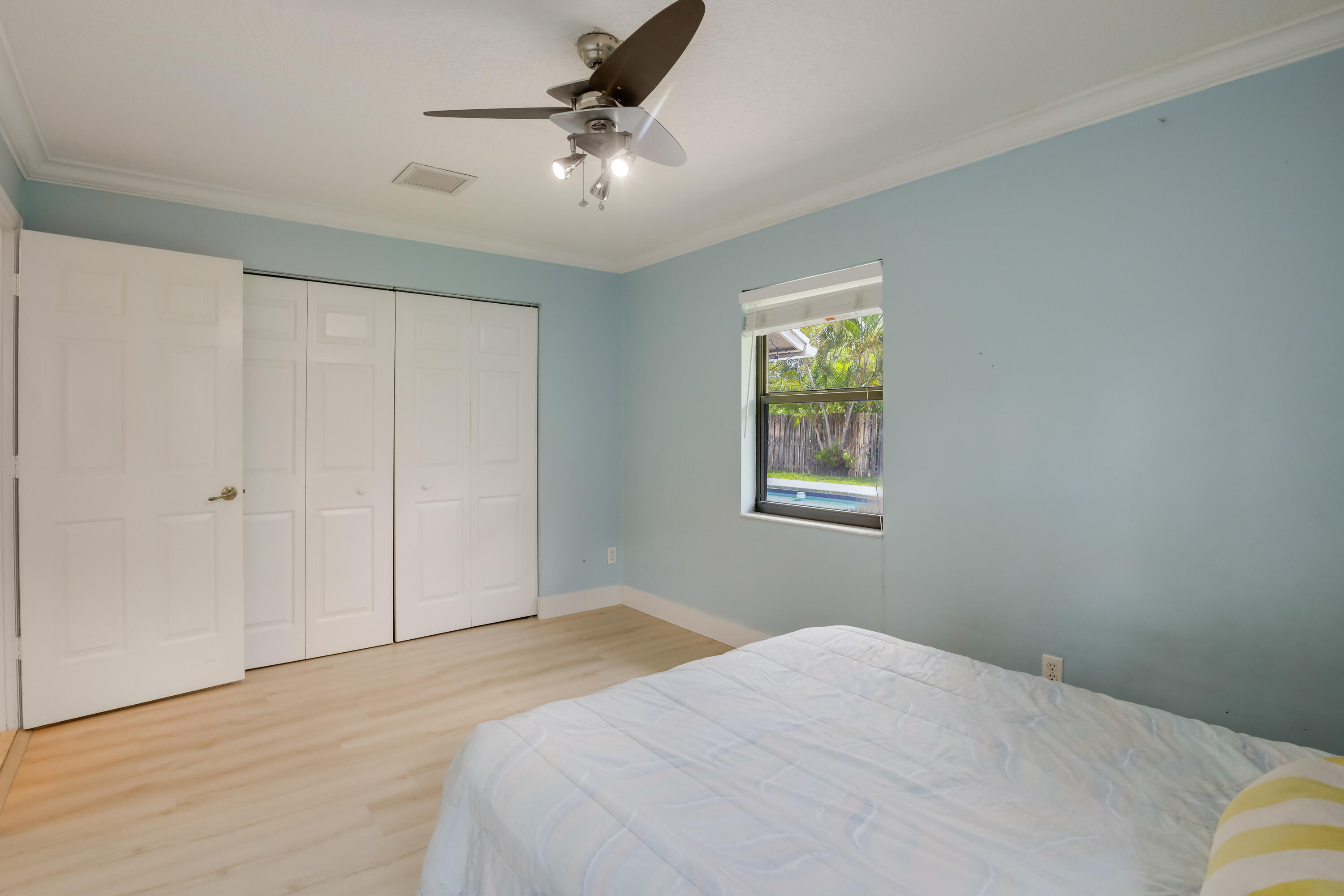 SUGAR POND MANOR OF WELLINGTON - Residential Lease