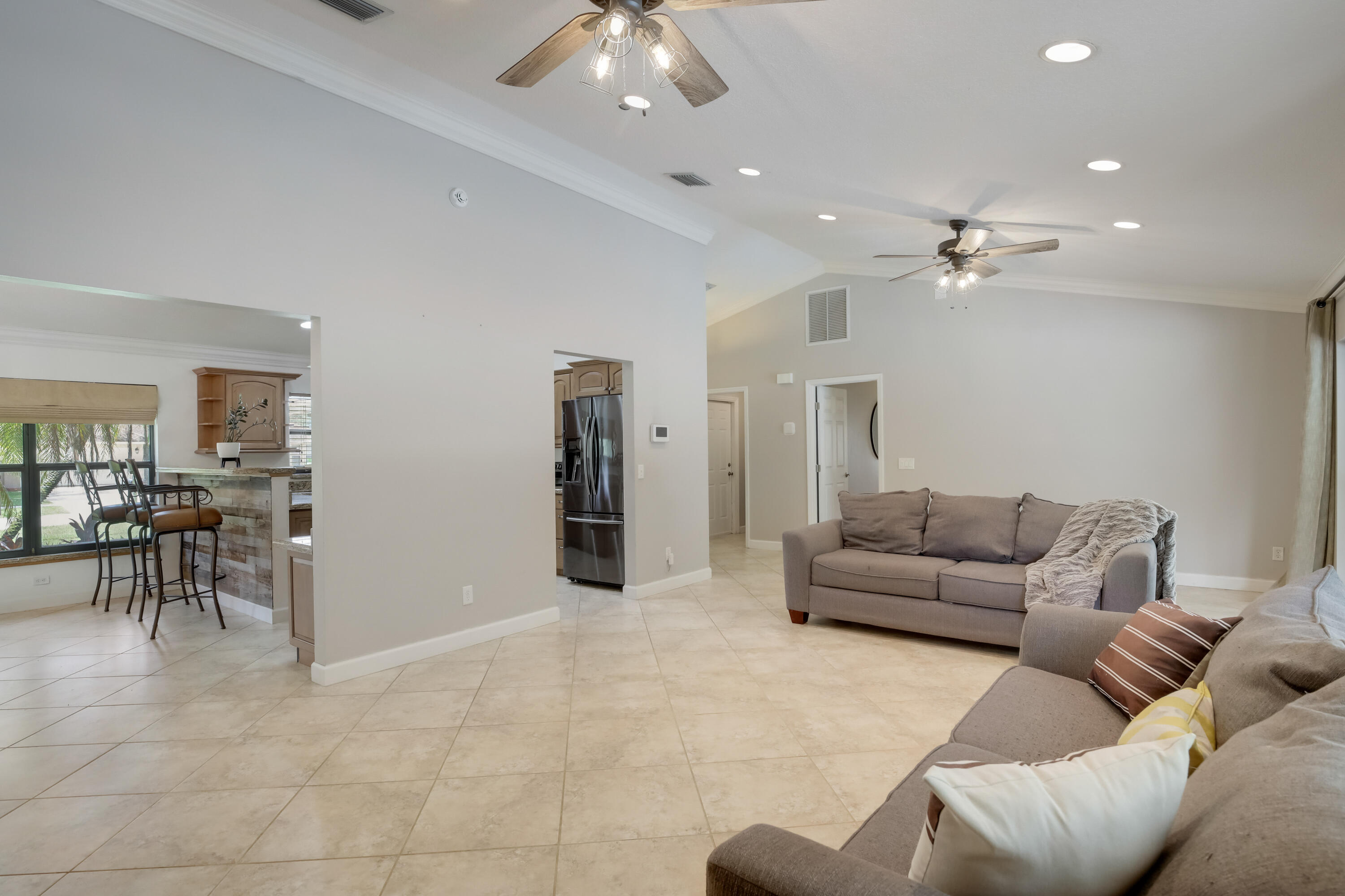 SUGAR POND MANOR OF WELLINGTON - Residential Lease