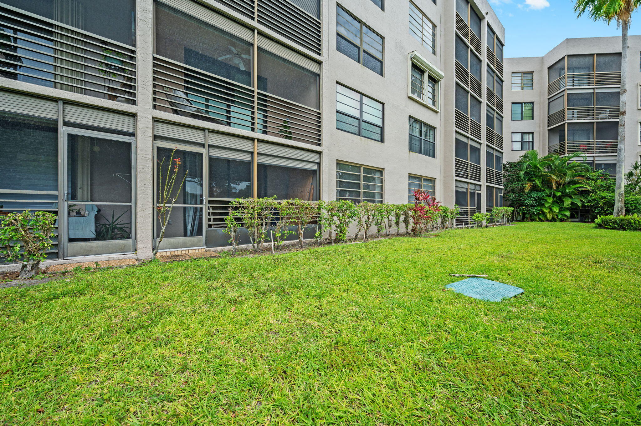 COLONY POINT 1 CONDO - Residential