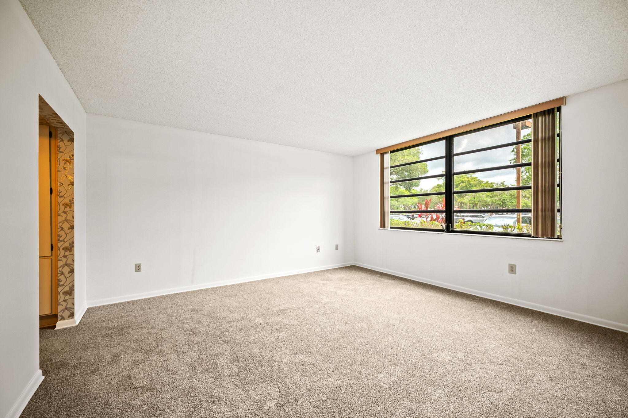 COLONY POINT 1 CONDO - Residential
