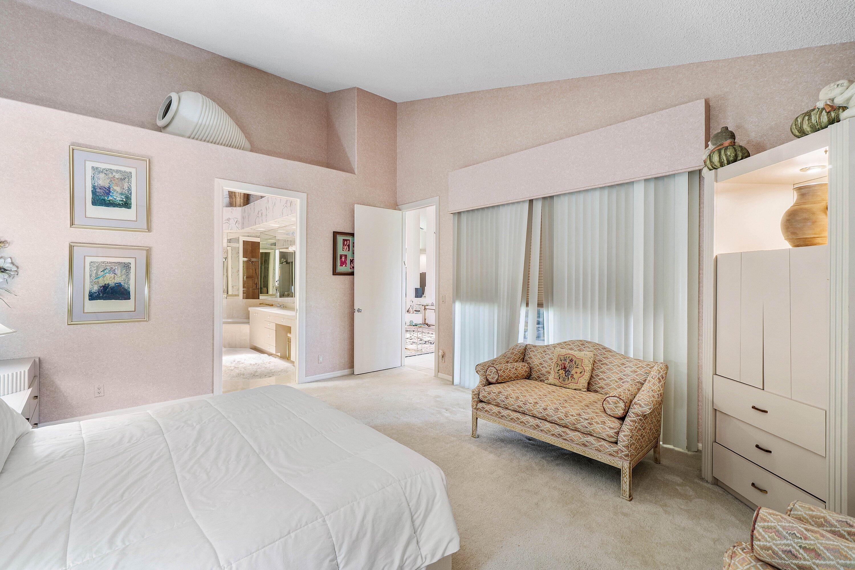 CYPRESS ISLE / POLO CLUB - Residential